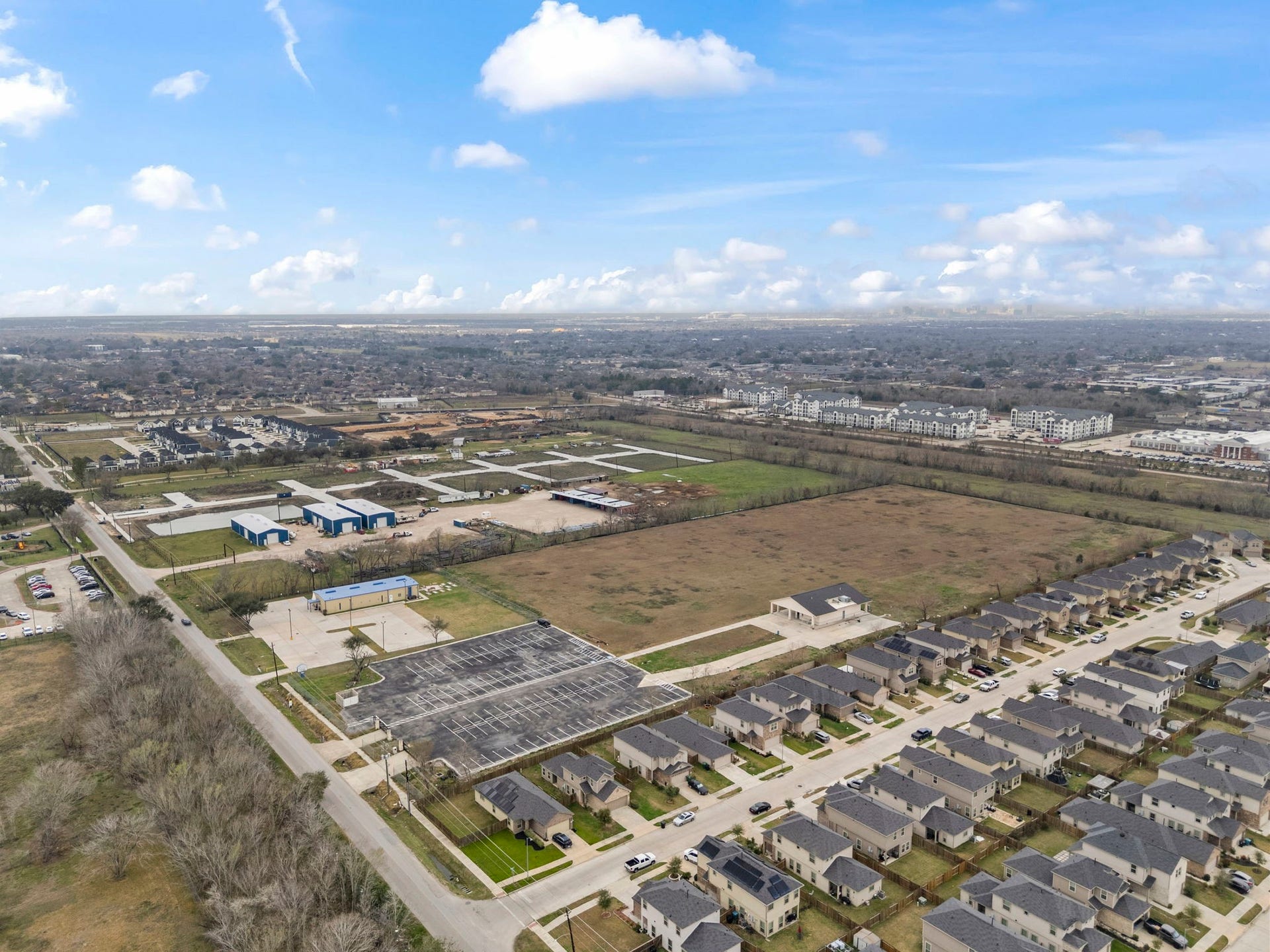 5155 Almeda Genoa Road, Houston, TX 77048 5155 Almeda Genoa Road, Houston, TX 77048