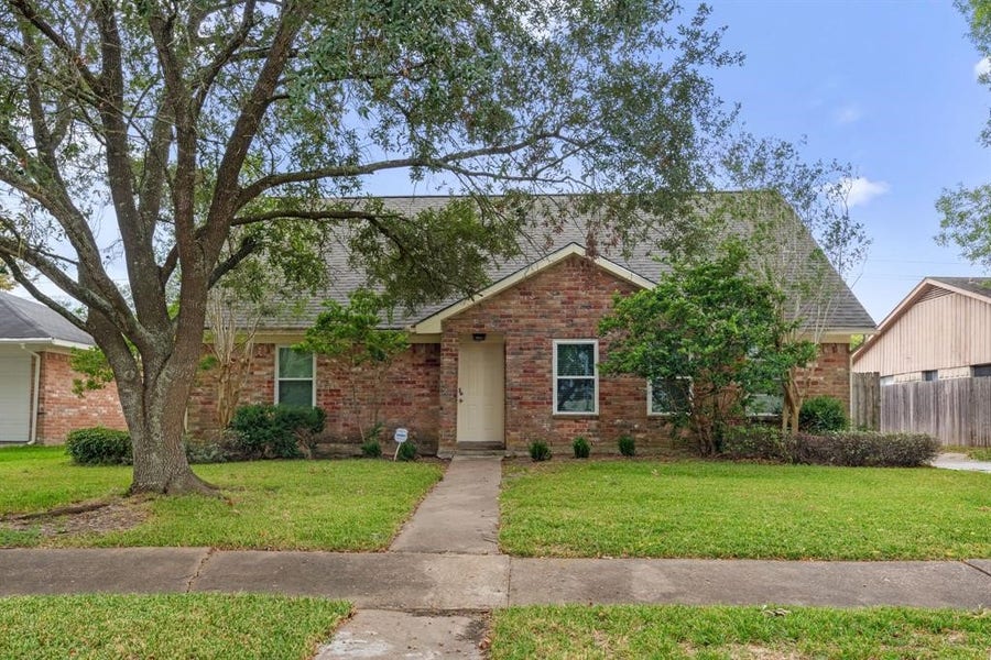Property photo for 12527 Huntington Venture Drive, Houston, TX