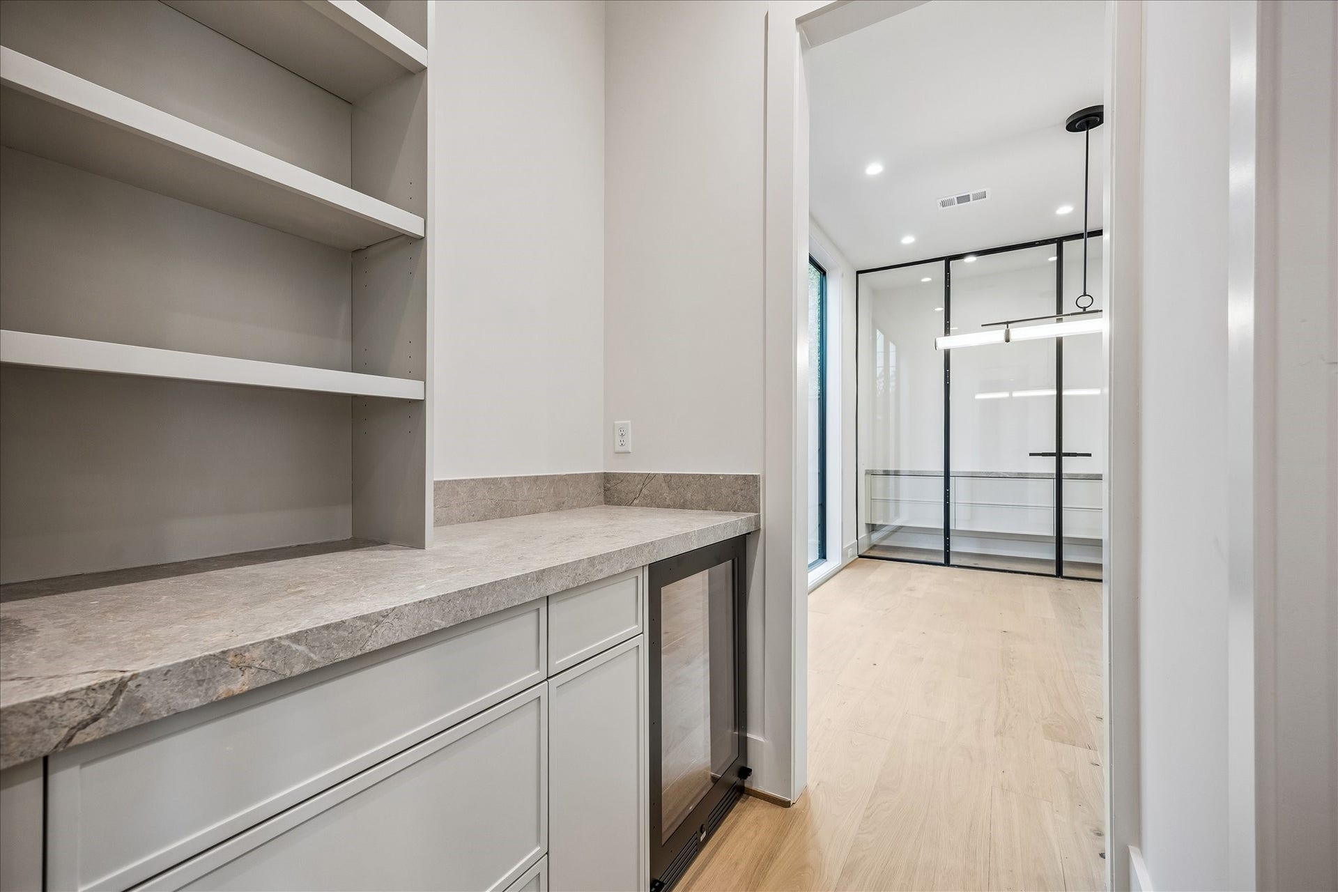 1606 Hazard Street, Houston, TX 77019 1606 Hazard Street, Houston, TX 77019