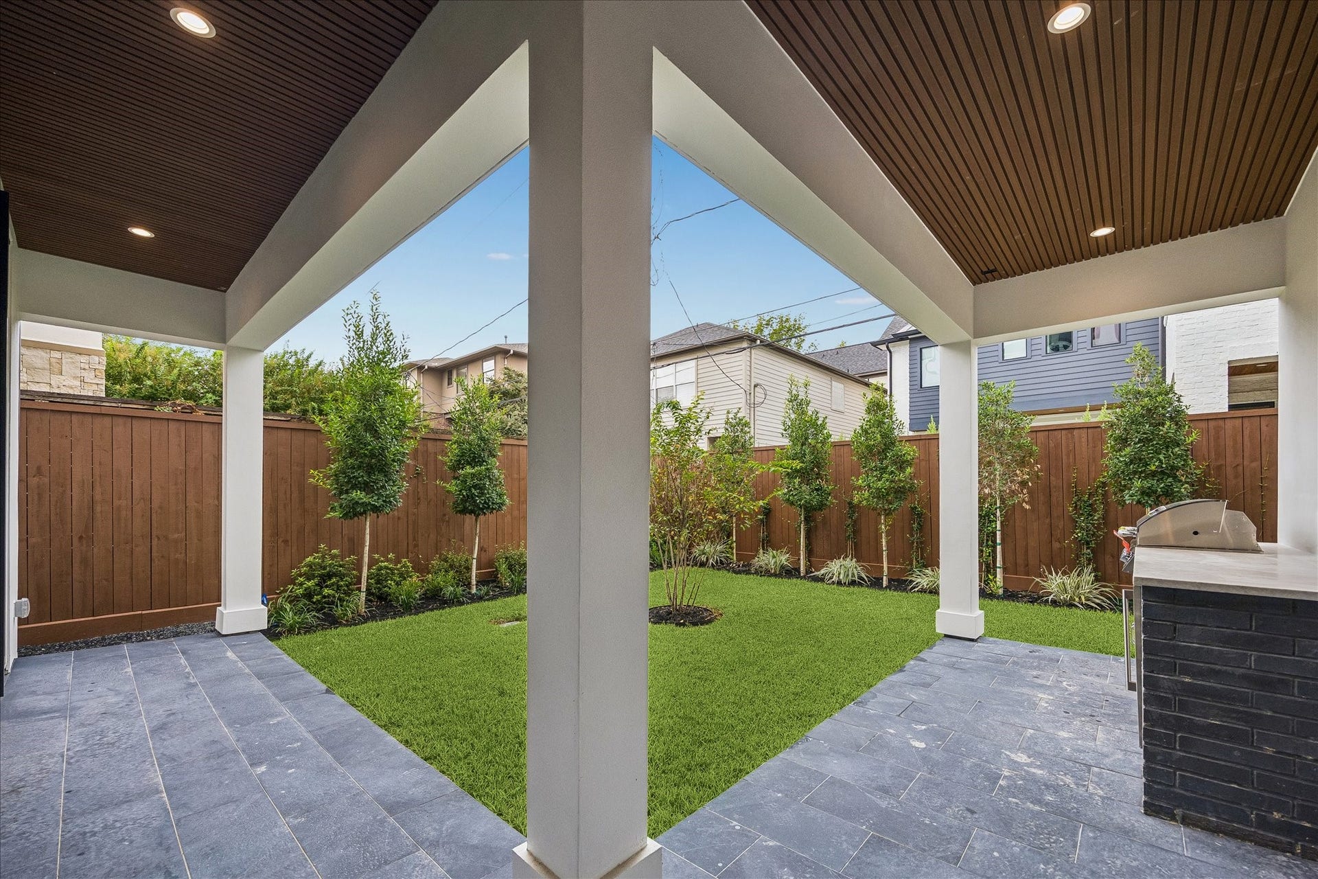 1606 Hazard Street, Houston, TX 77019 1606 Hazard Street, Houston, TX 77019