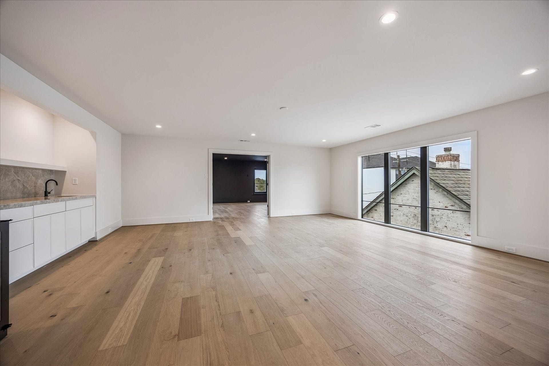 1606 Hazard Street, Houston, TX 77019 1606 Hazard Street, Houston, TX 77019