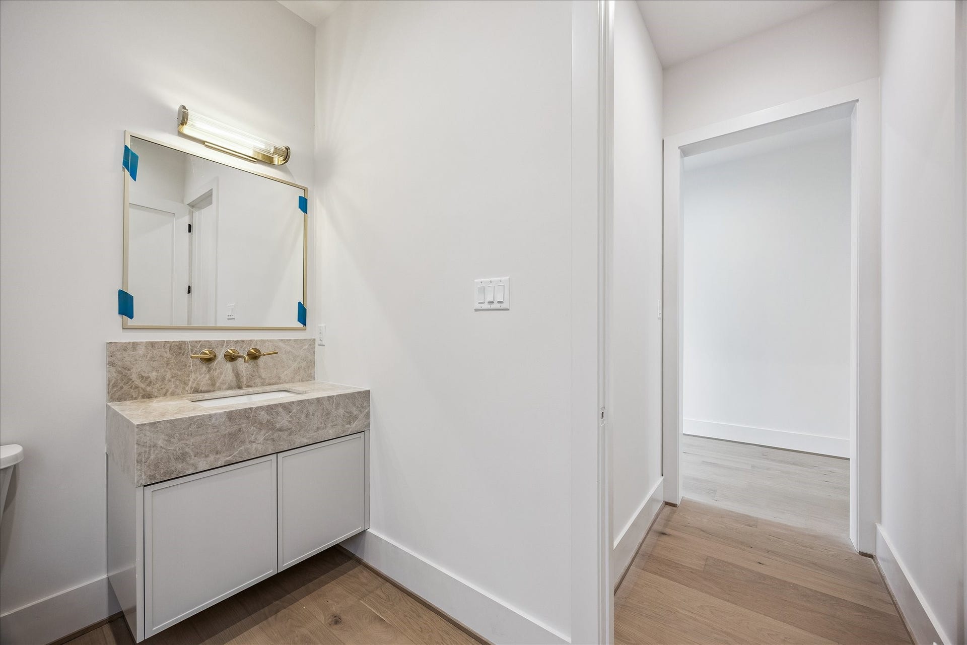 1606 Hazard Street, Houston, TX 77019 1606 Hazard Street, Houston, TX 77019