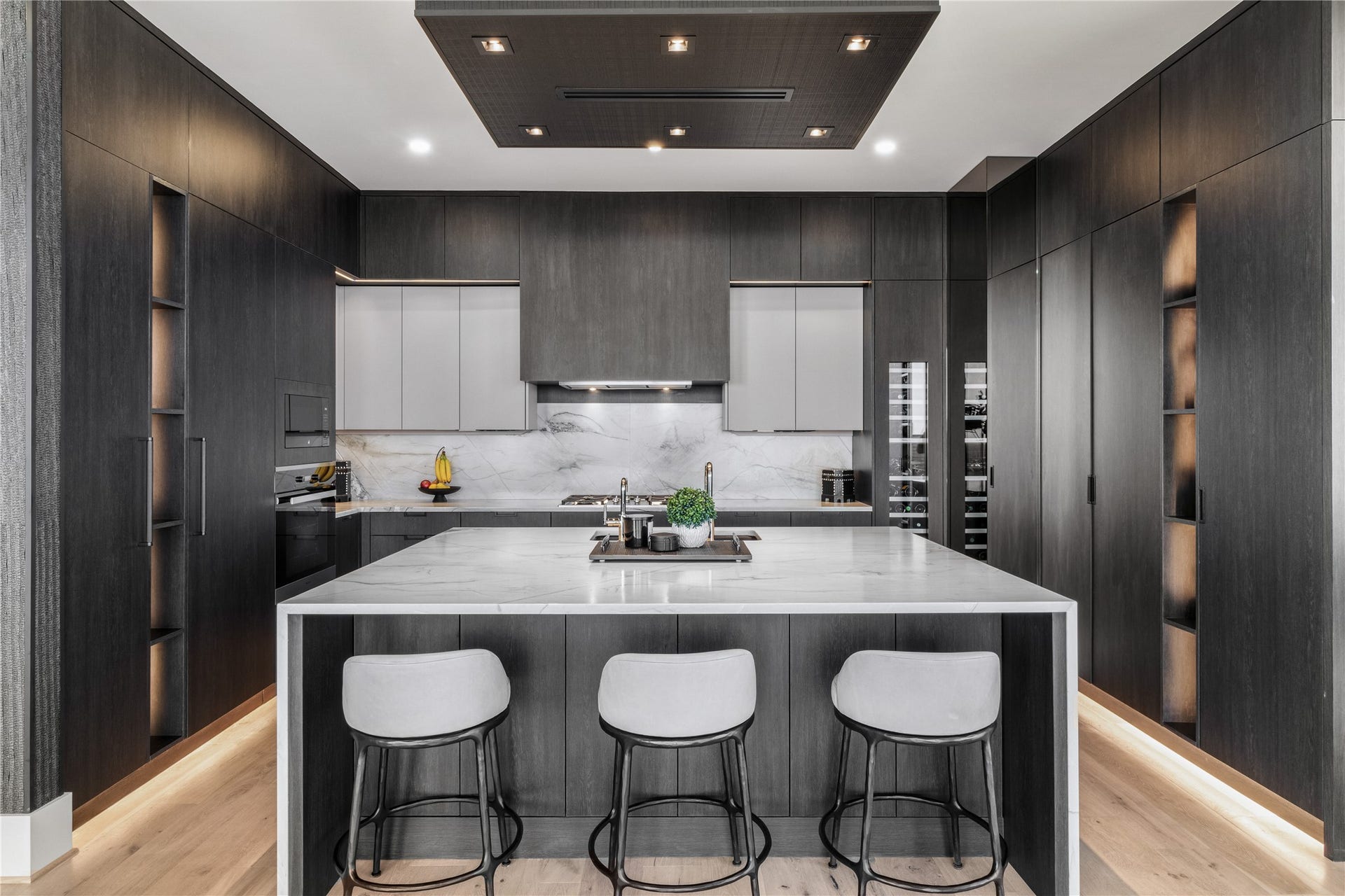 1409 Post Oak Boulevard, #2301, Houston, TX 77056