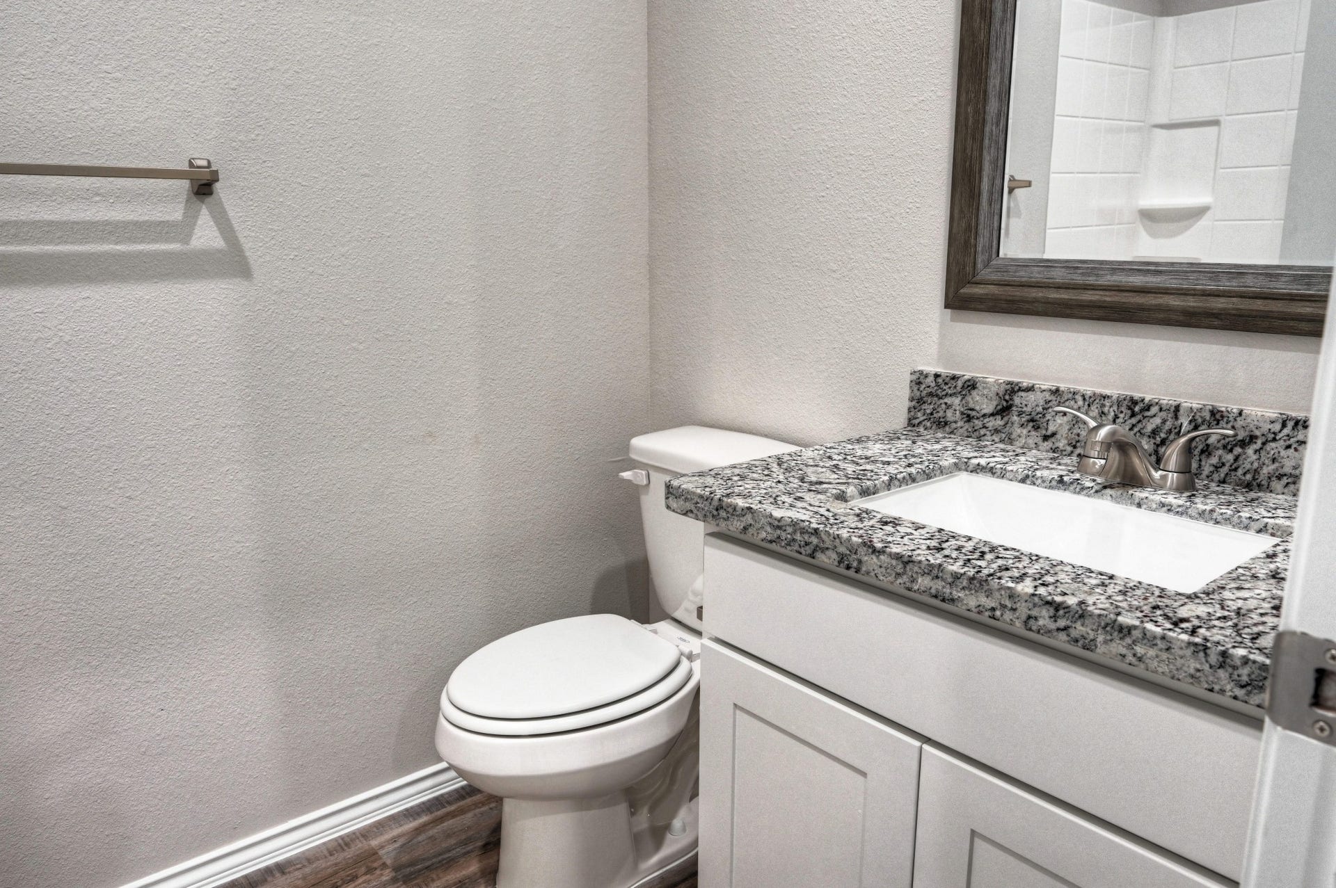 9595 DARKWOOD Street, Willis, TX 77318 9595 DARKWOOD Street, Willis, TX 77318