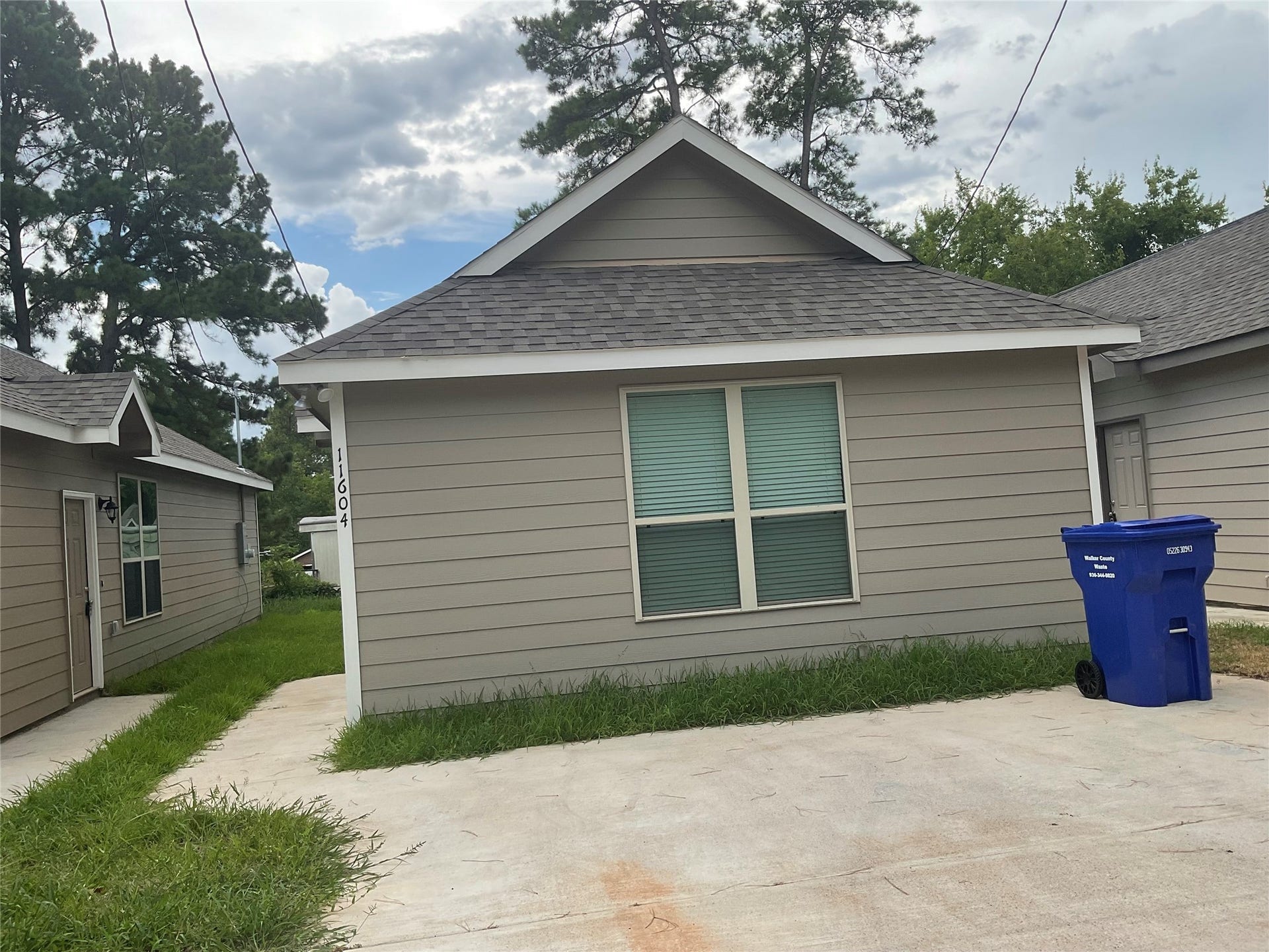 9595 DARKWOOD Street, Willis, TX 77318 9595 DARKWOOD Street, Willis, TX 77318