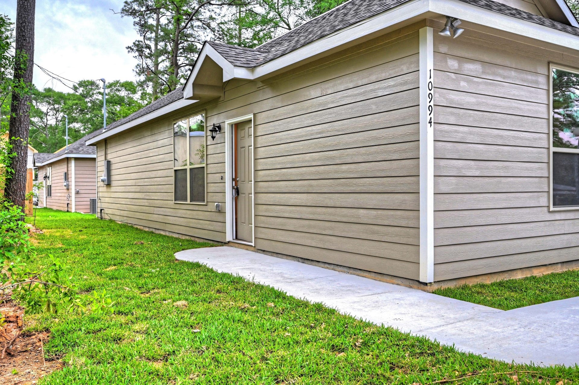 9595 DARKWOOD Street, Willis, TX 77318 9595 DARKWOOD Street, Willis, TX 77318