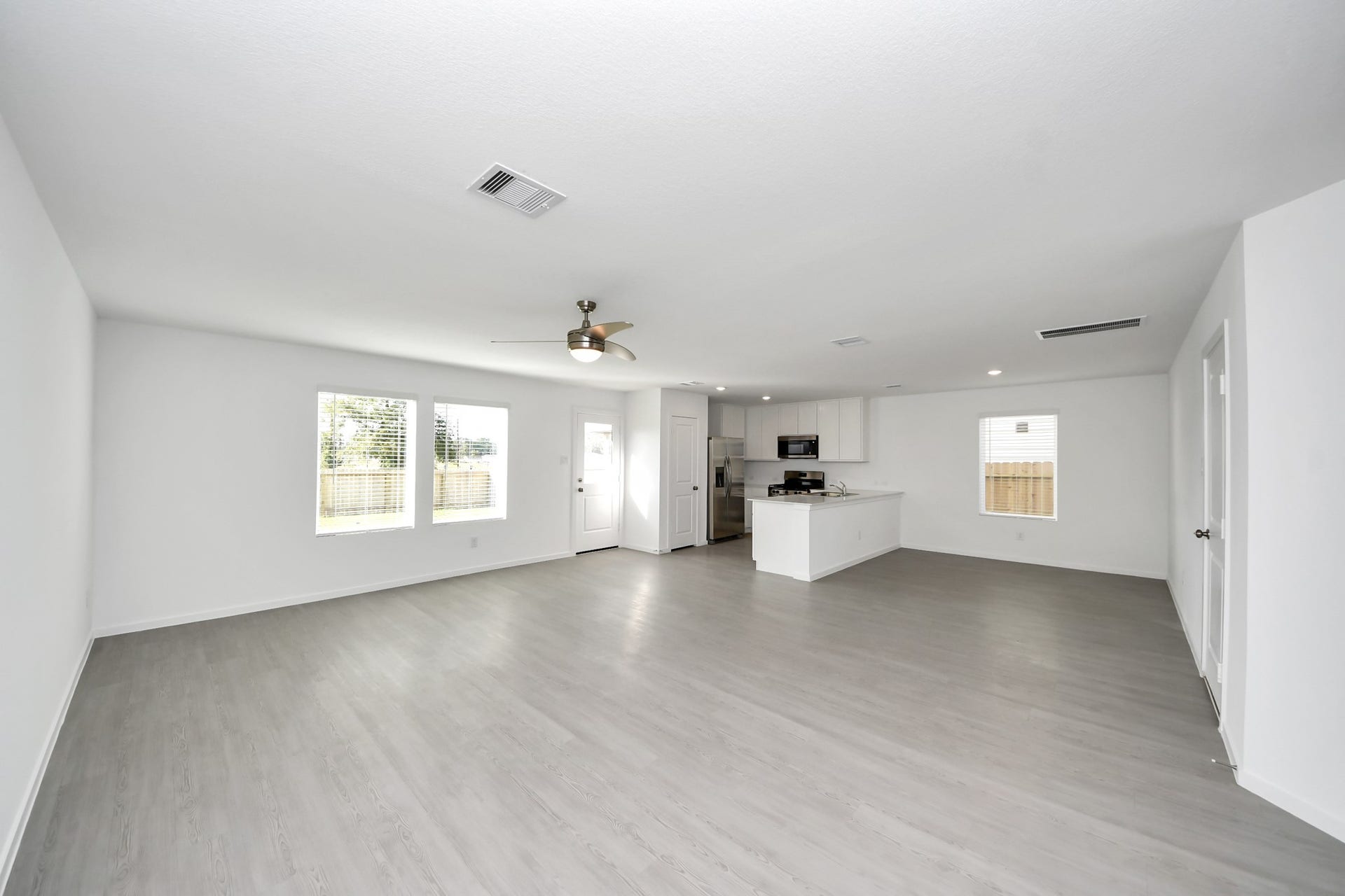 14664 S Ascot Bend Circle, Conroe, TX 77306 14664 S Ascot Bend Circle, Conroe, TX 77306