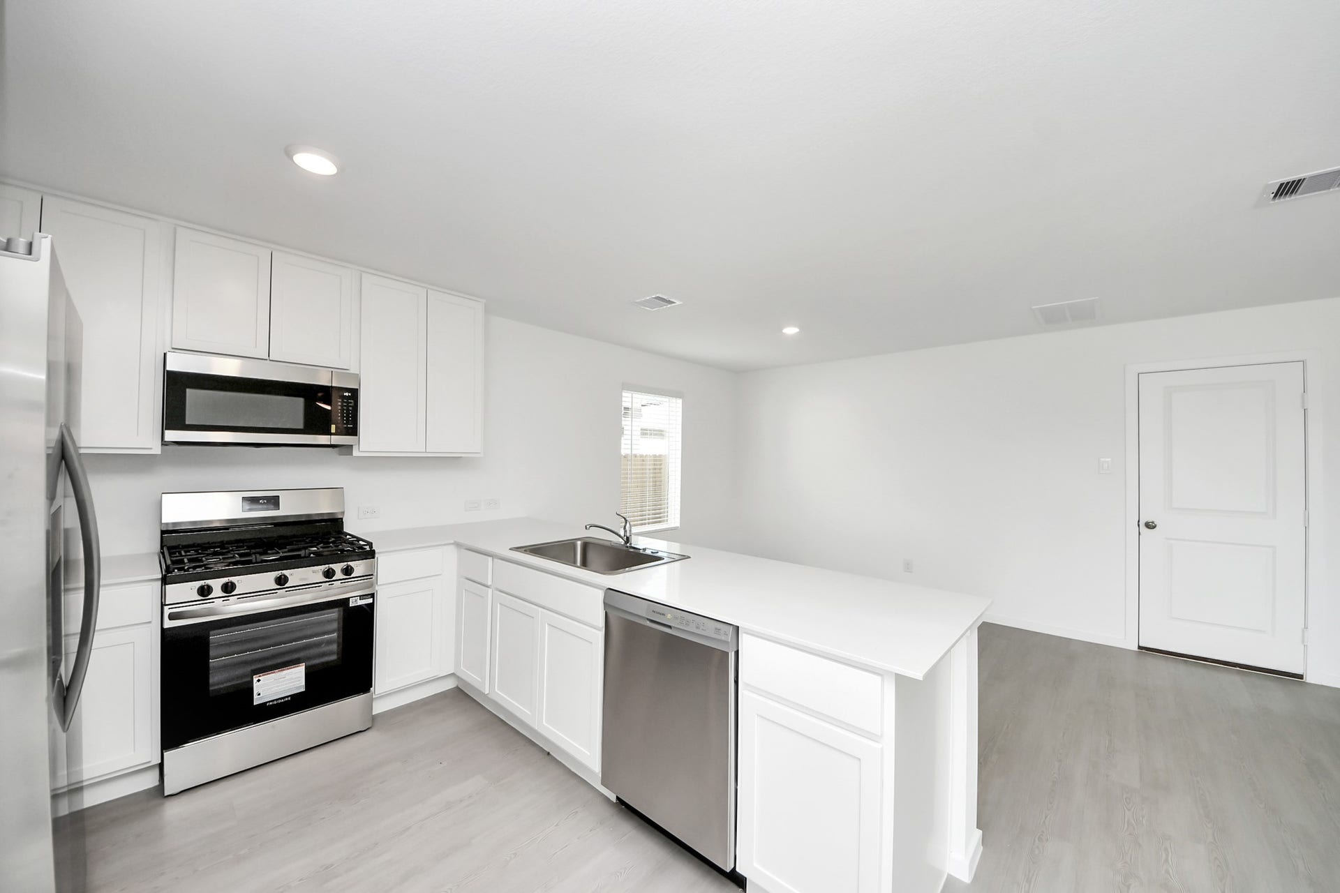 14664 S Ascot Bend Circle, Conroe, TX 77306 14664 S Ascot Bend Circle, Conroe, TX 77306