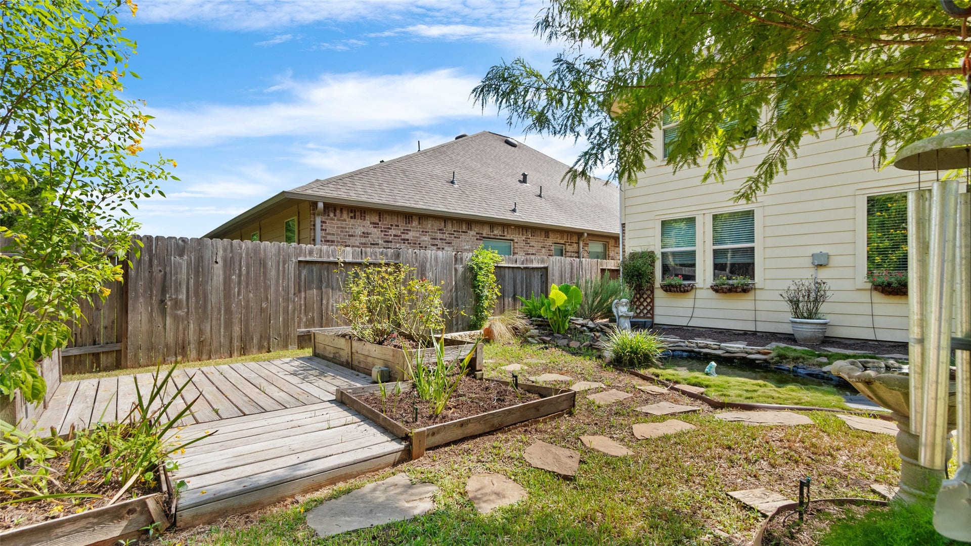 1668 Maggie Trail Drive, Alvin, TX 77511 1668 Maggie Trail Drive, Alvin, TX 77511