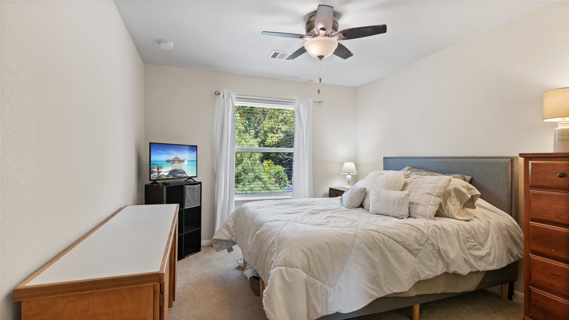 1668 Maggie Trail Drive, Alvin, TX 77511 1668 Maggie Trail Drive, Alvin, TX 77511