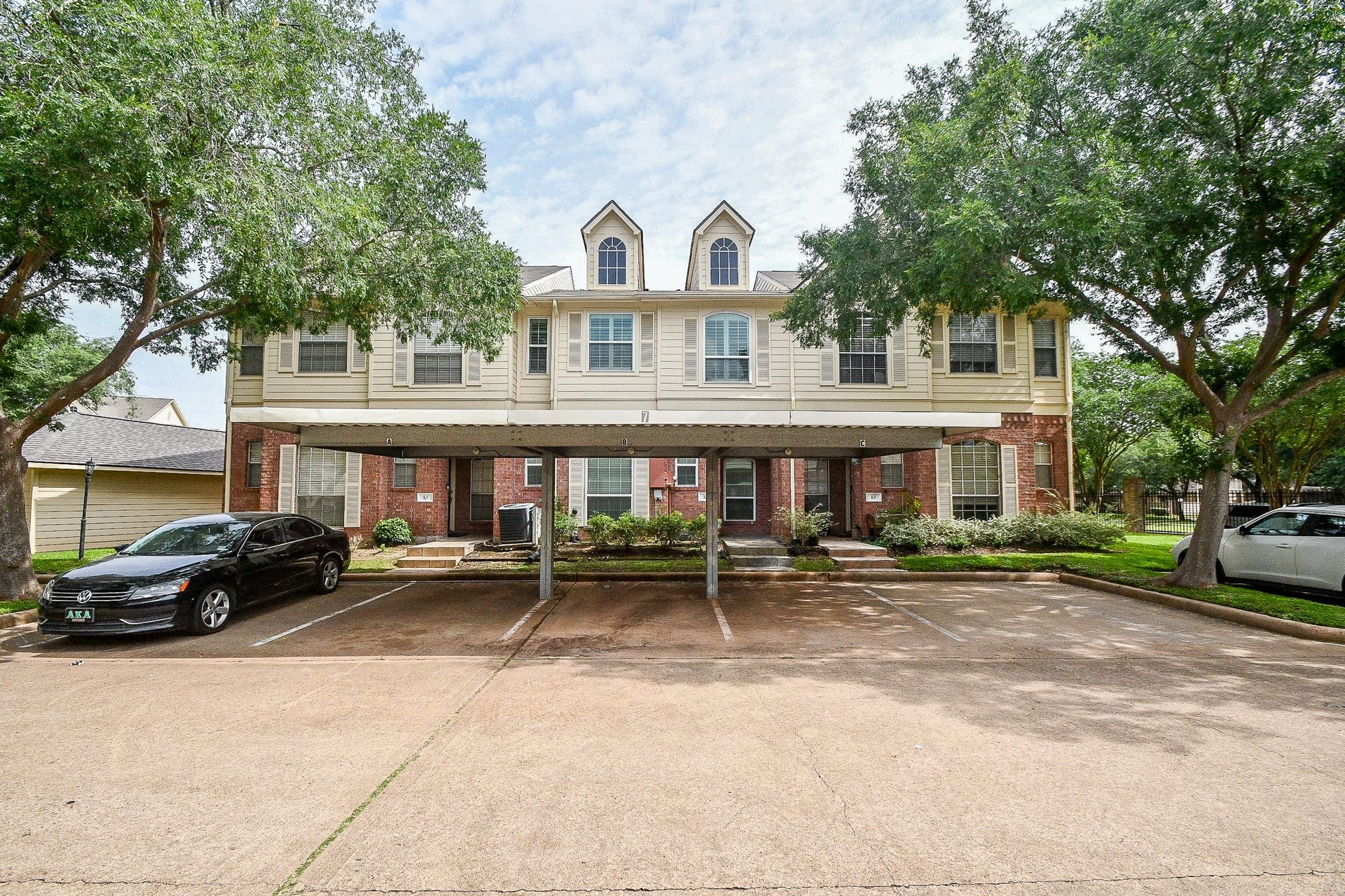 2710 Grants Lake Boulevard, #K4, Sugar Land, TX 77479 2710 Grants Lake Boulevard, #K4, Sugar Land, TX 77479