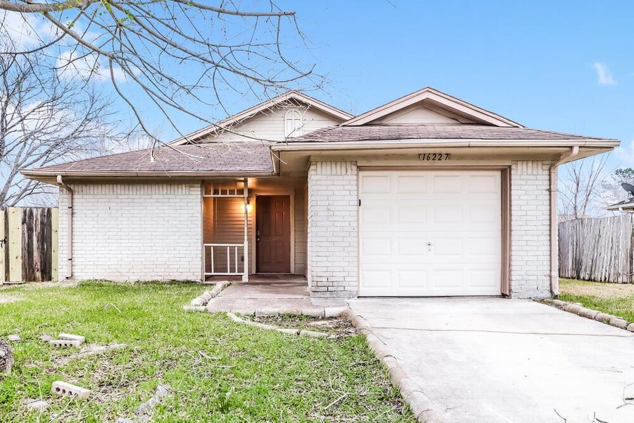 Property photo for 16227 Corsair Road, Houston, TX