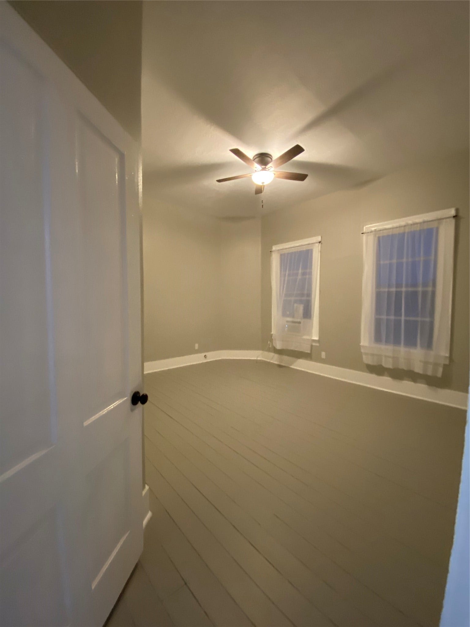 2121 Avenue K, #2nd FL, Galveston, TX 77550 2121 Avenue K, #2nd FL, Galveston, TX 77550