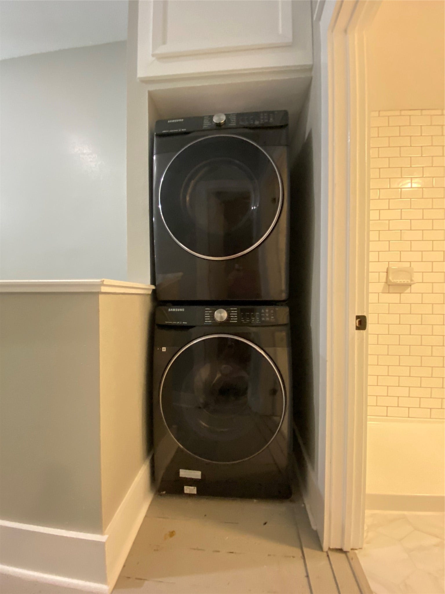 2121 Avenue K, #2nd FL, Galveston, TX 77550 2121 Avenue K, #2nd FL, Galveston, TX 77550