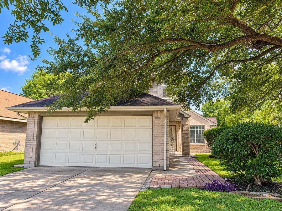 Property photo for 8619 Grand Knolls Drive, Houston, TX