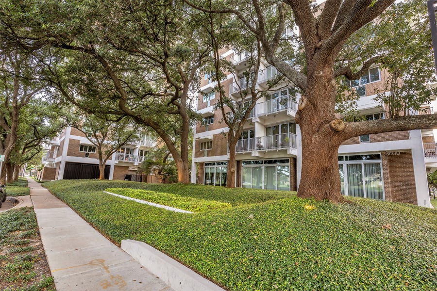 Property photo for 3614 Montrose Boulevard, #900, Houston, TX