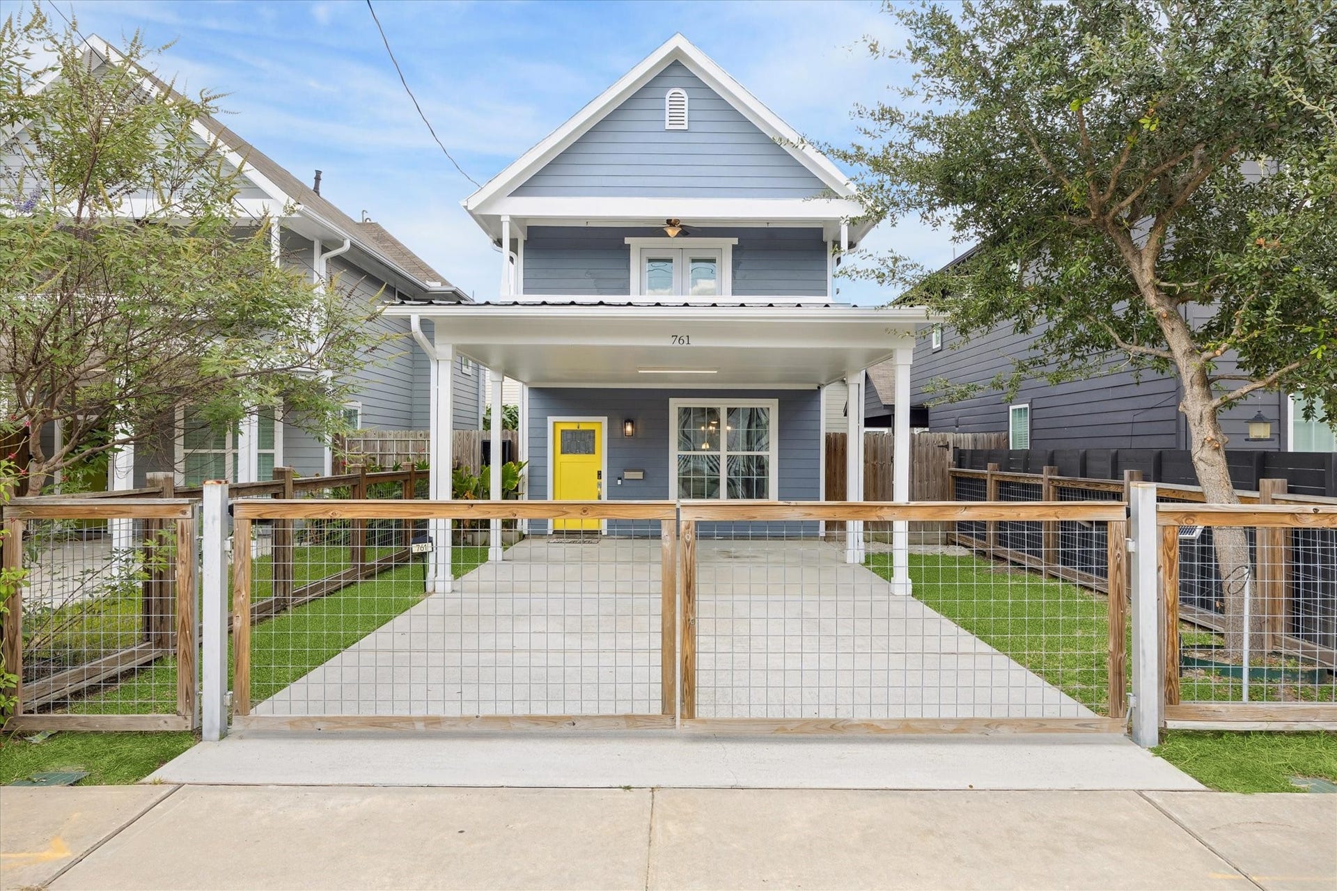 761 E 33rd Street, Houston, TX 77022 761 E 33rd Street, Houston, TX 77022