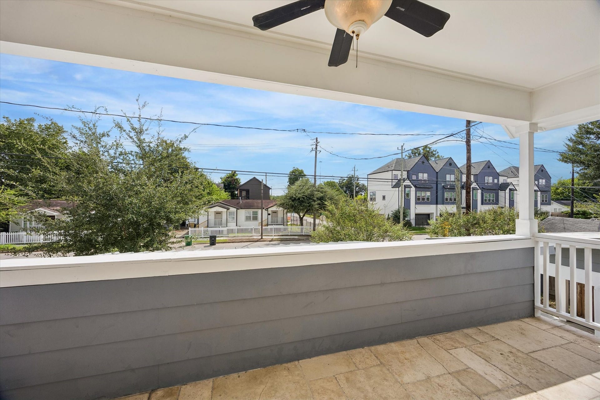 761 E 33rd Street, Houston, TX 77022 761 E 33rd Street, Houston, TX 77022