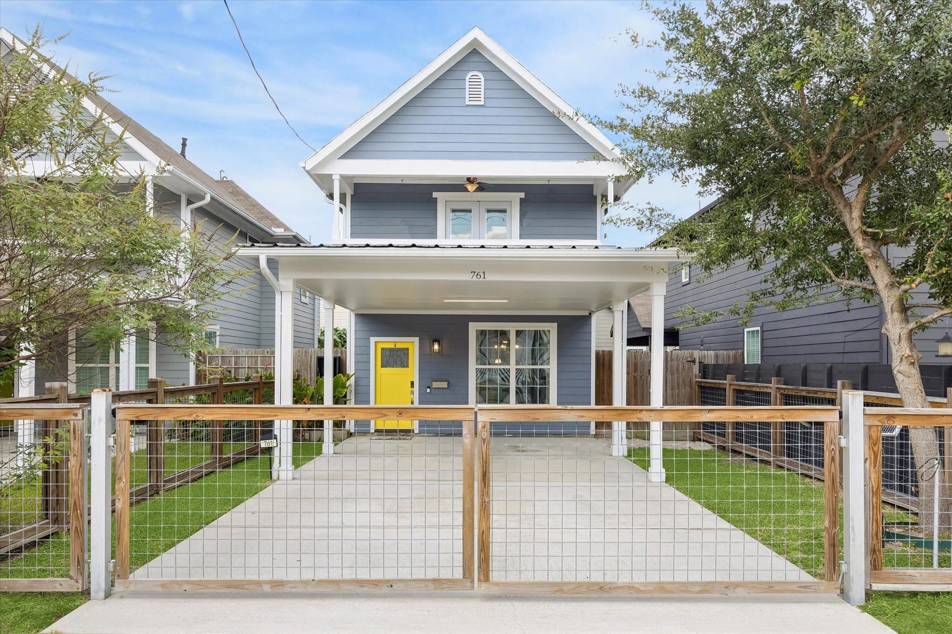 761 E 33rd Street, Houston, TX 77022 761 E 33rd Street, Houston, TX 77022