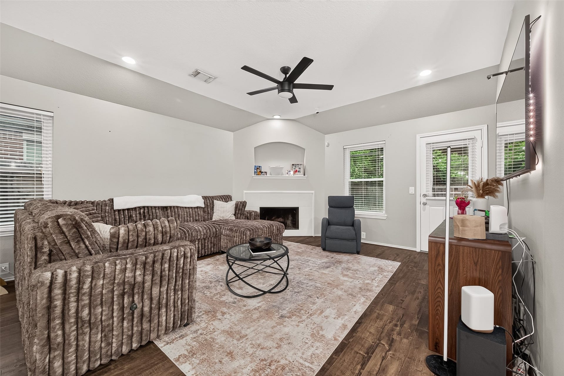 2806 Bison Bluff, Missouri City, TX 77459