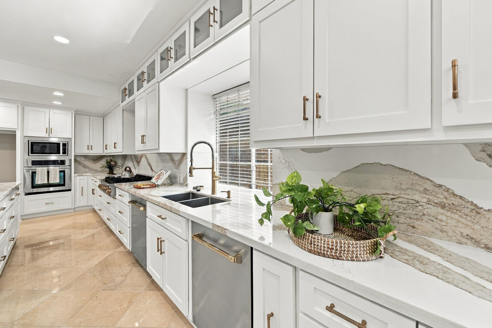 7610 Northwoods Drive, Sugar Land, TX 77479 From the window-lined sink area to the extended counters, every inch is designed to give you more room for preparing meals and keeping essentials organized.