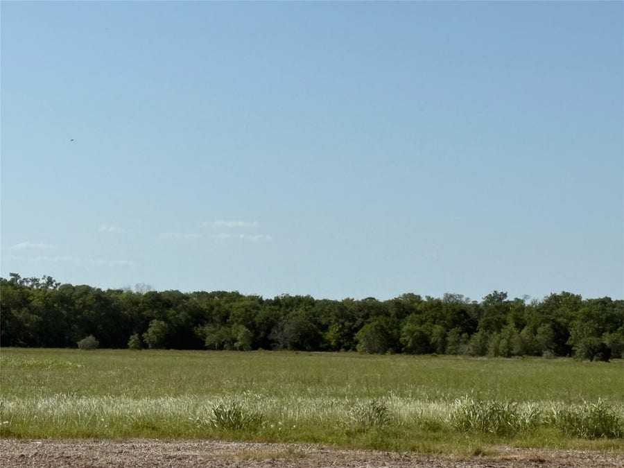 Property photo for 381 Cr-171, Danbury, TX