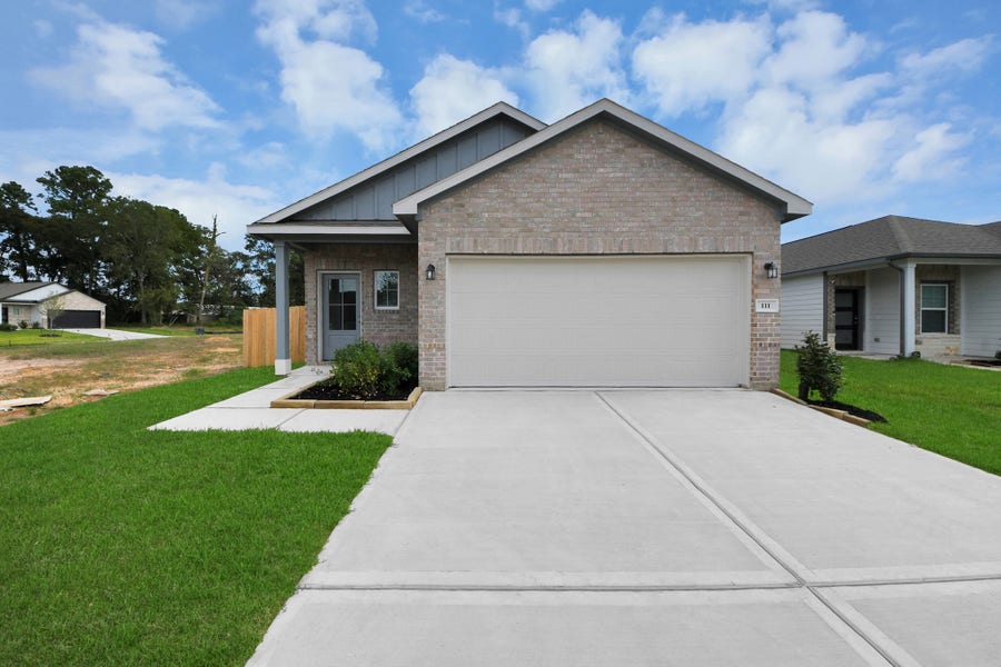 Property photo for 111 West Canopy Crossing Circle, Conroe, TX