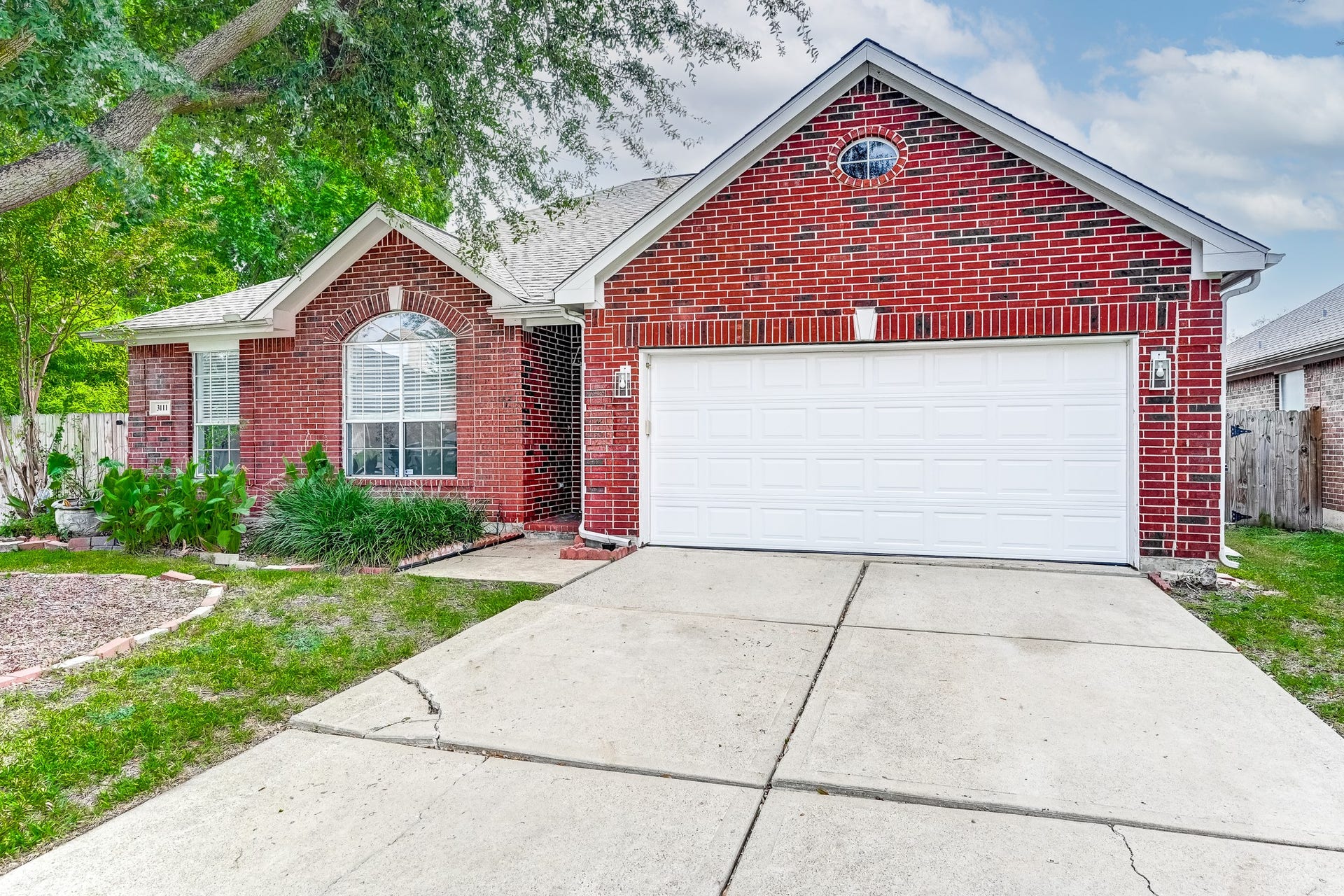3111 Elkdale Drive, Houston, TX 77082 3111 Elkdale Drive, Houston, TX 77082