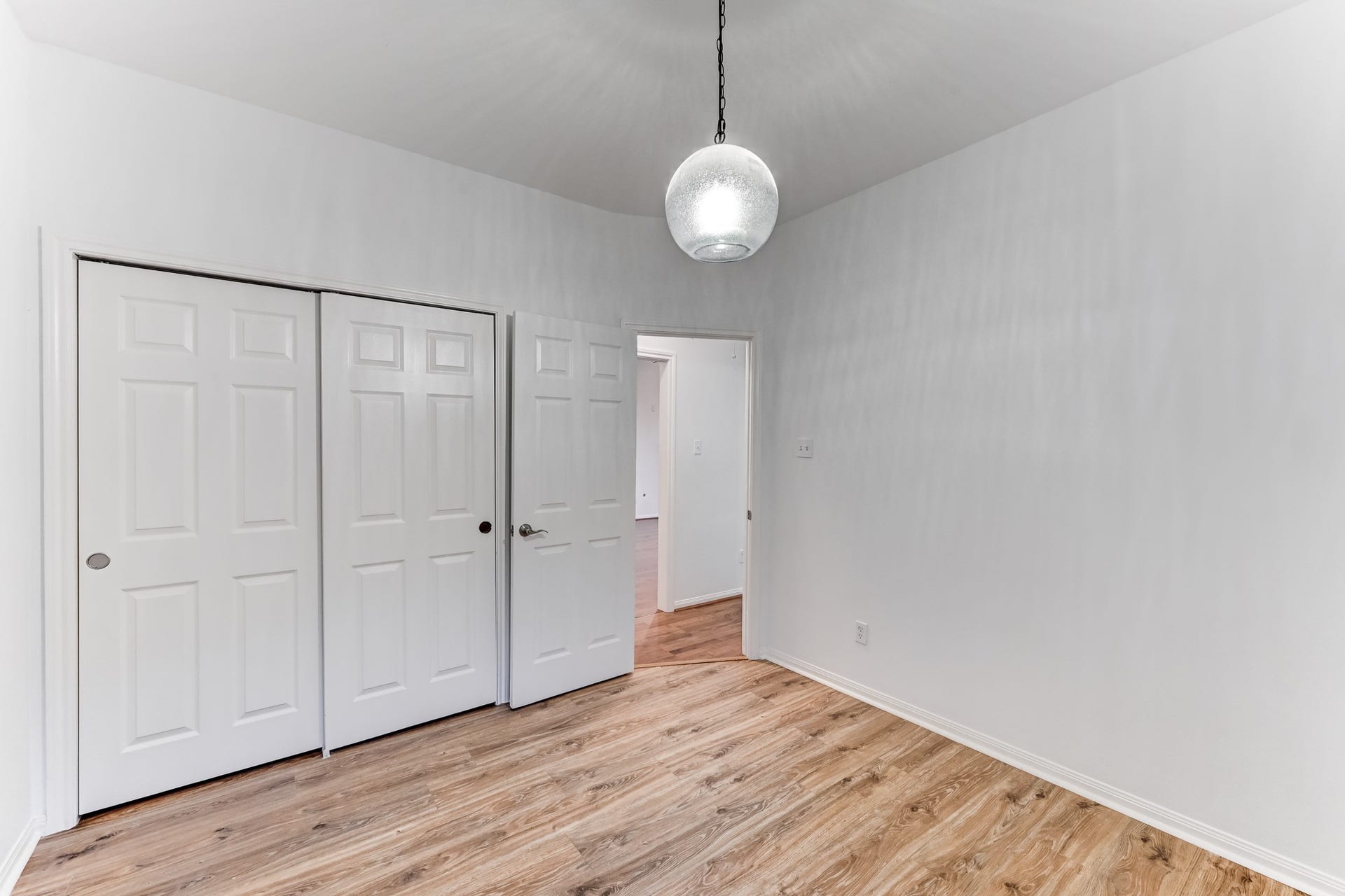 3111 Elkdale Drive, Houston, TX 77082 3111 Elkdale Drive, Houston, TX 77082