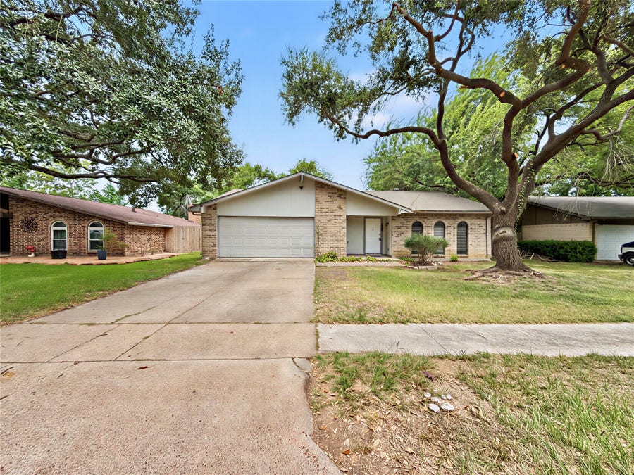 Property photo for 4026 Coltwood Drive, Spring, TX