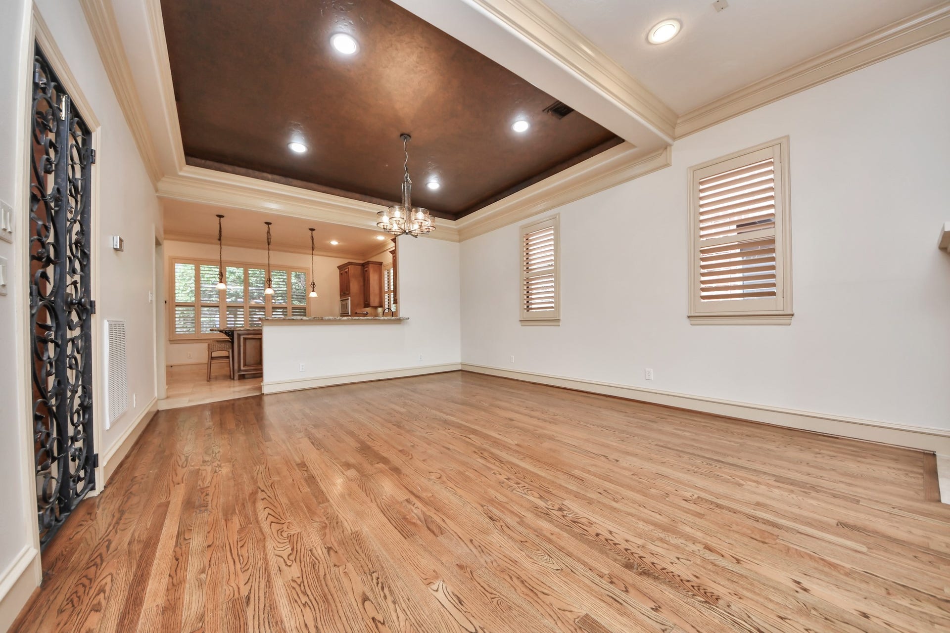 1817 Houston Avenue, Houston, TX 77007