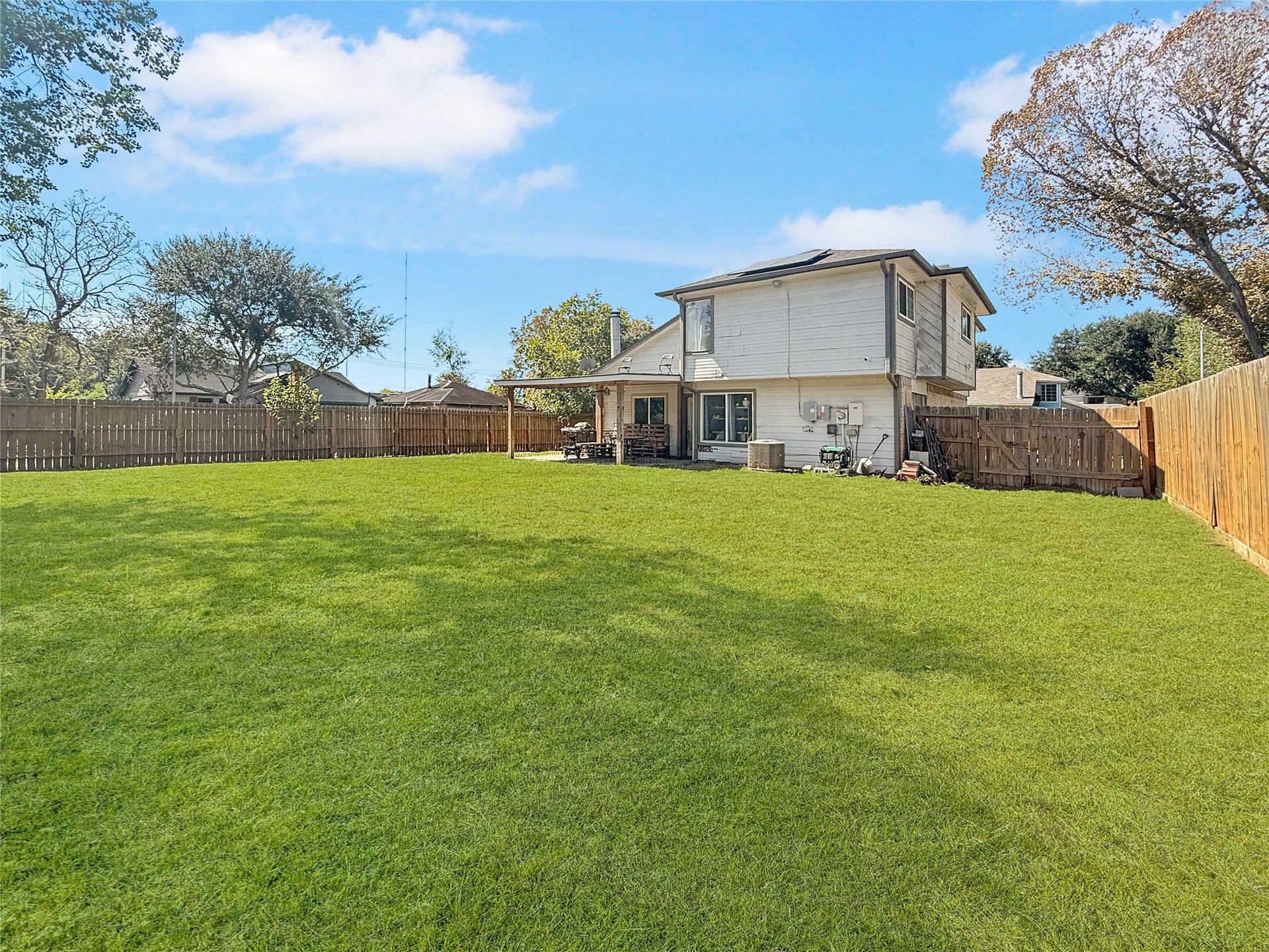 15915 Maczali Court, Houston, TX 77489