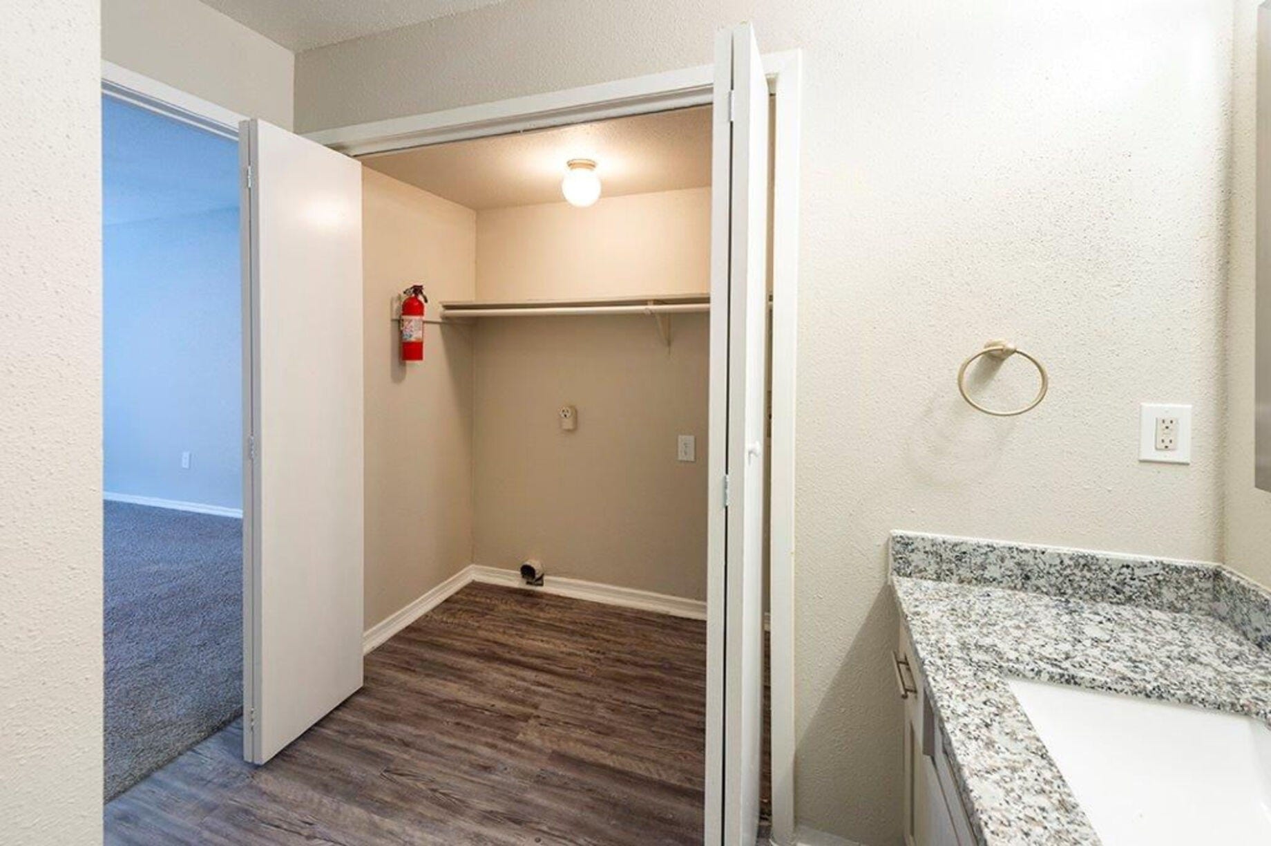 15603 Gulf Freeway, #1605, Houston, TX 77598