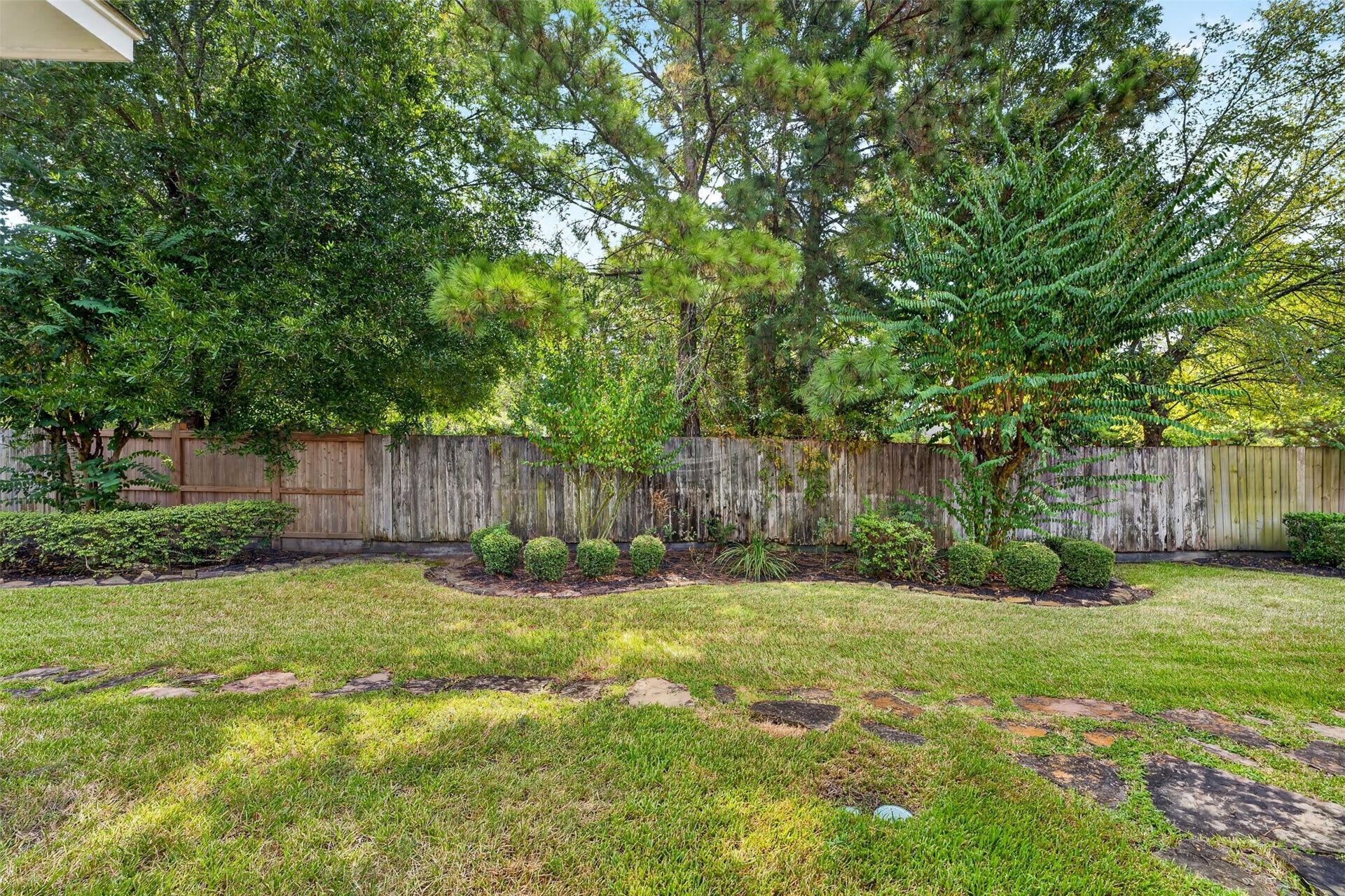 2318 Spring Lake Park Lane, Spring, TX 77386