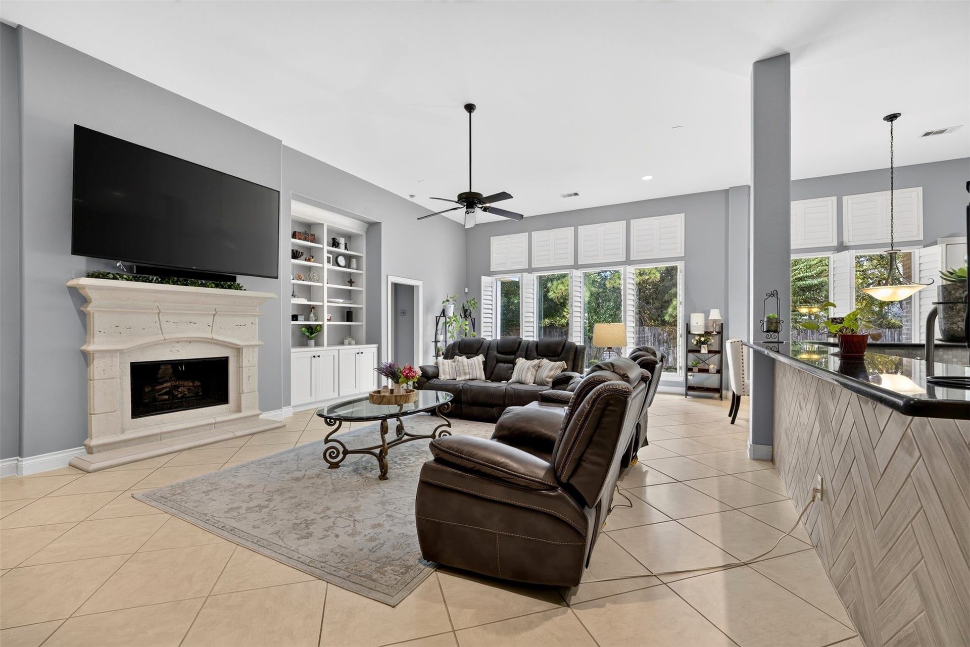 2318 Spring Lake Park Lane, Spring, TX 77386