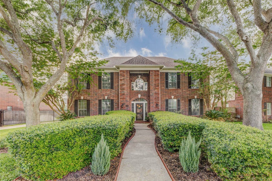 Property photo for 2106 Shade Crest Drive, Richmond, TX