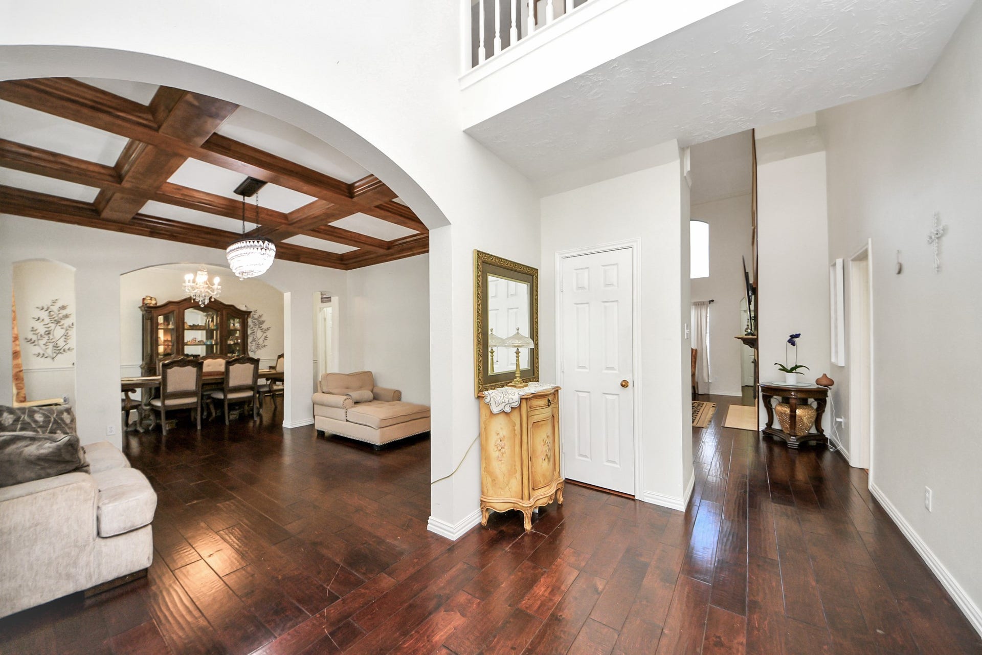 922 Bayhill Drive, Sugar Land, TX 77479 922 Bayhill Drive, Sugar Land, TX 77479