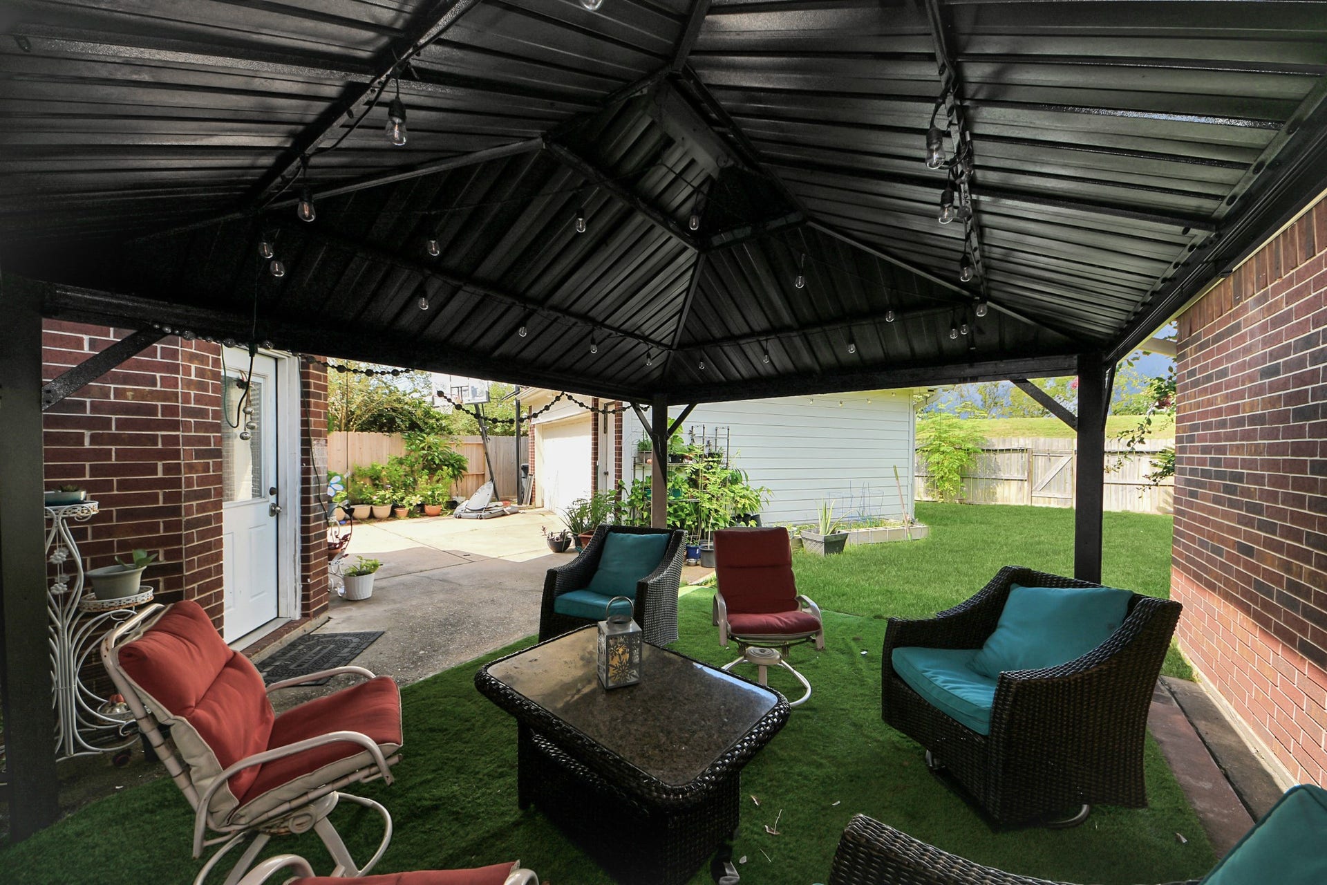 922 Bayhill Drive, Sugar Land, TX 77479 922 Bayhill Drive, Sugar Land, TX 77479