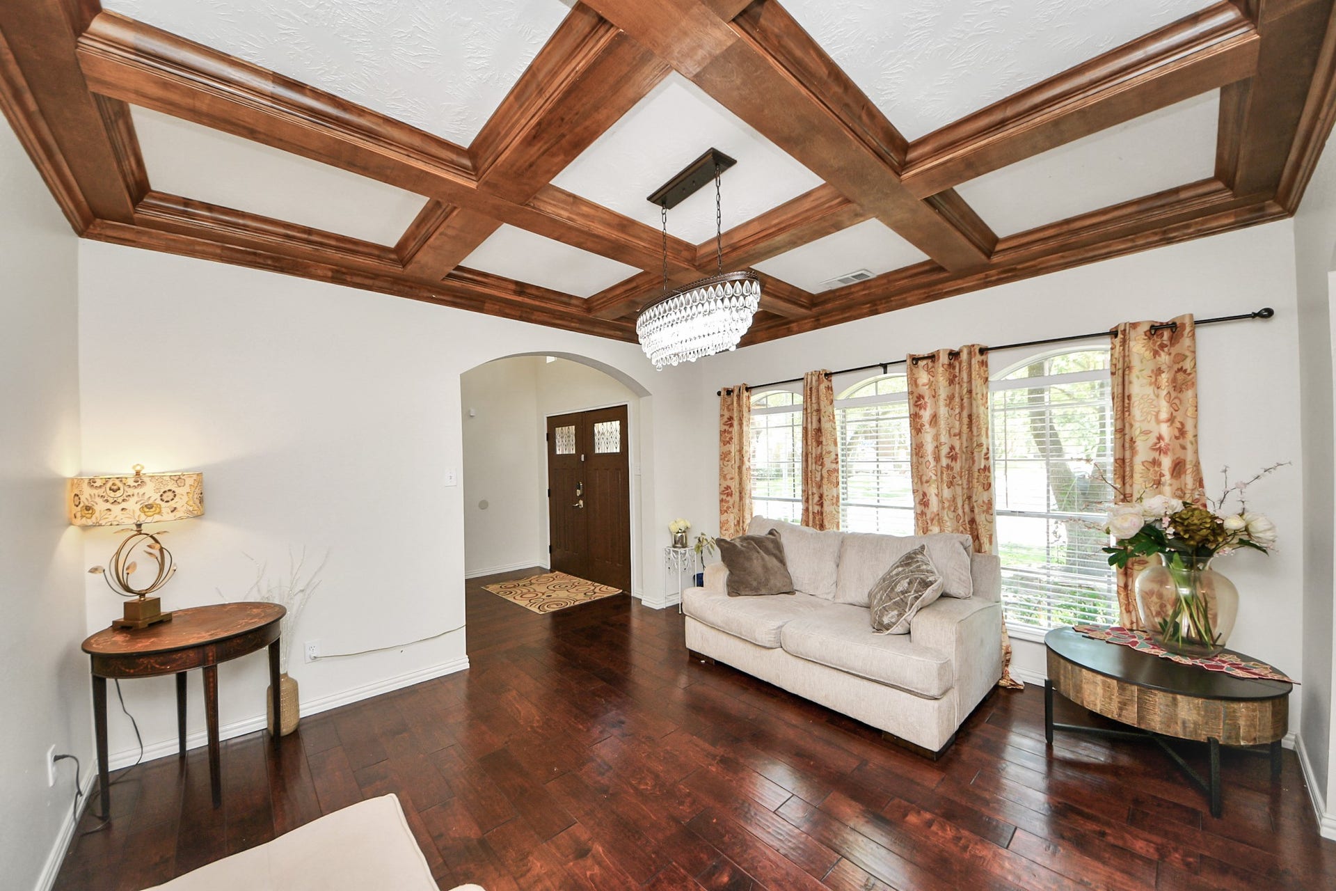 922 Bayhill Drive, Sugar Land, TX 77479 922 Bayhill Drive, Sugar Land, TX 77479