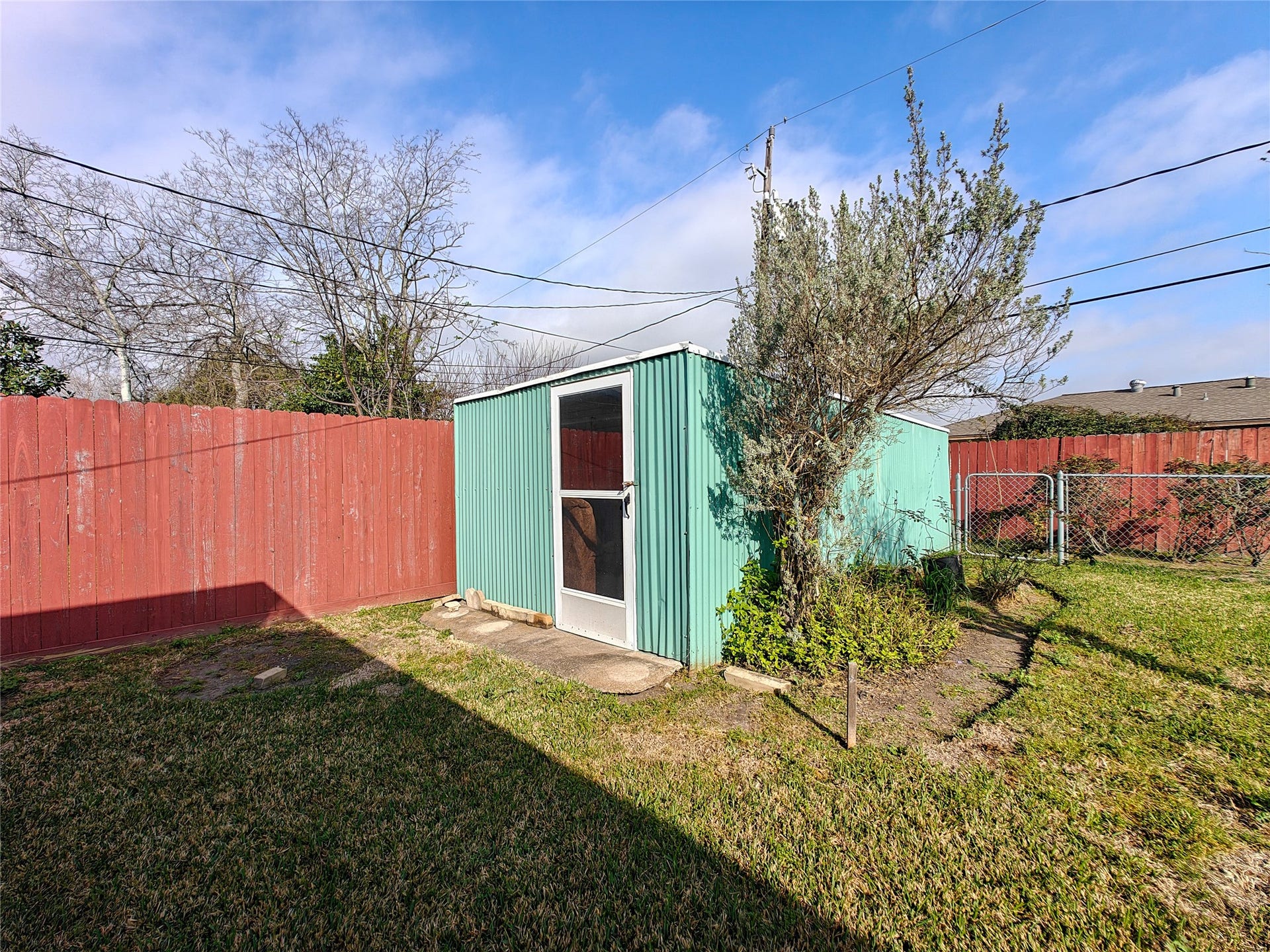 3717 Newton Drive, Pasadena, TX 77503 3717 Newton Drive, Pasadena, TX 77503