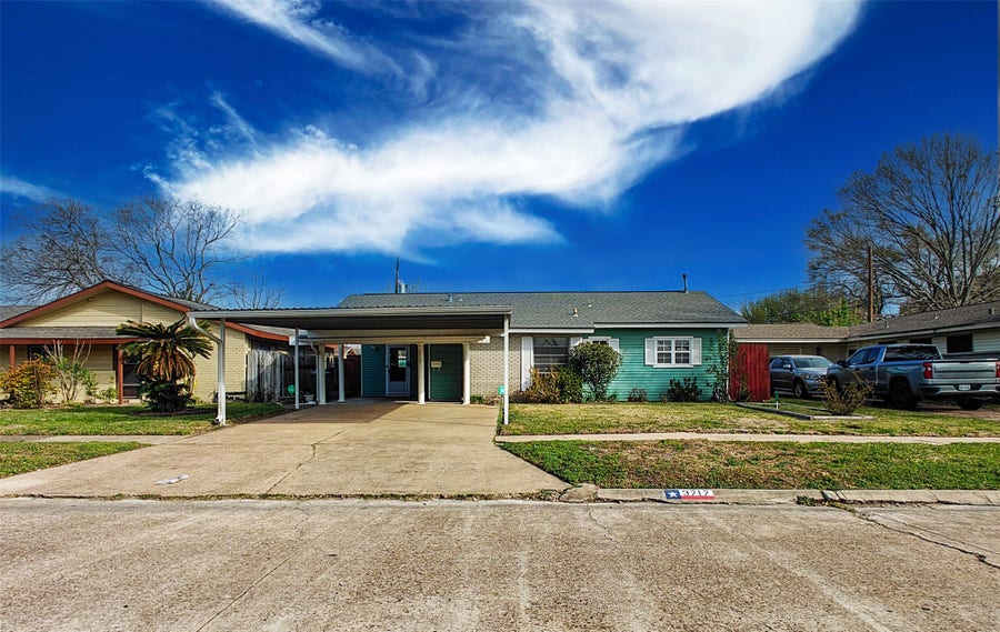 Property photo for 3717 Newton Drive, Pasadena, TX