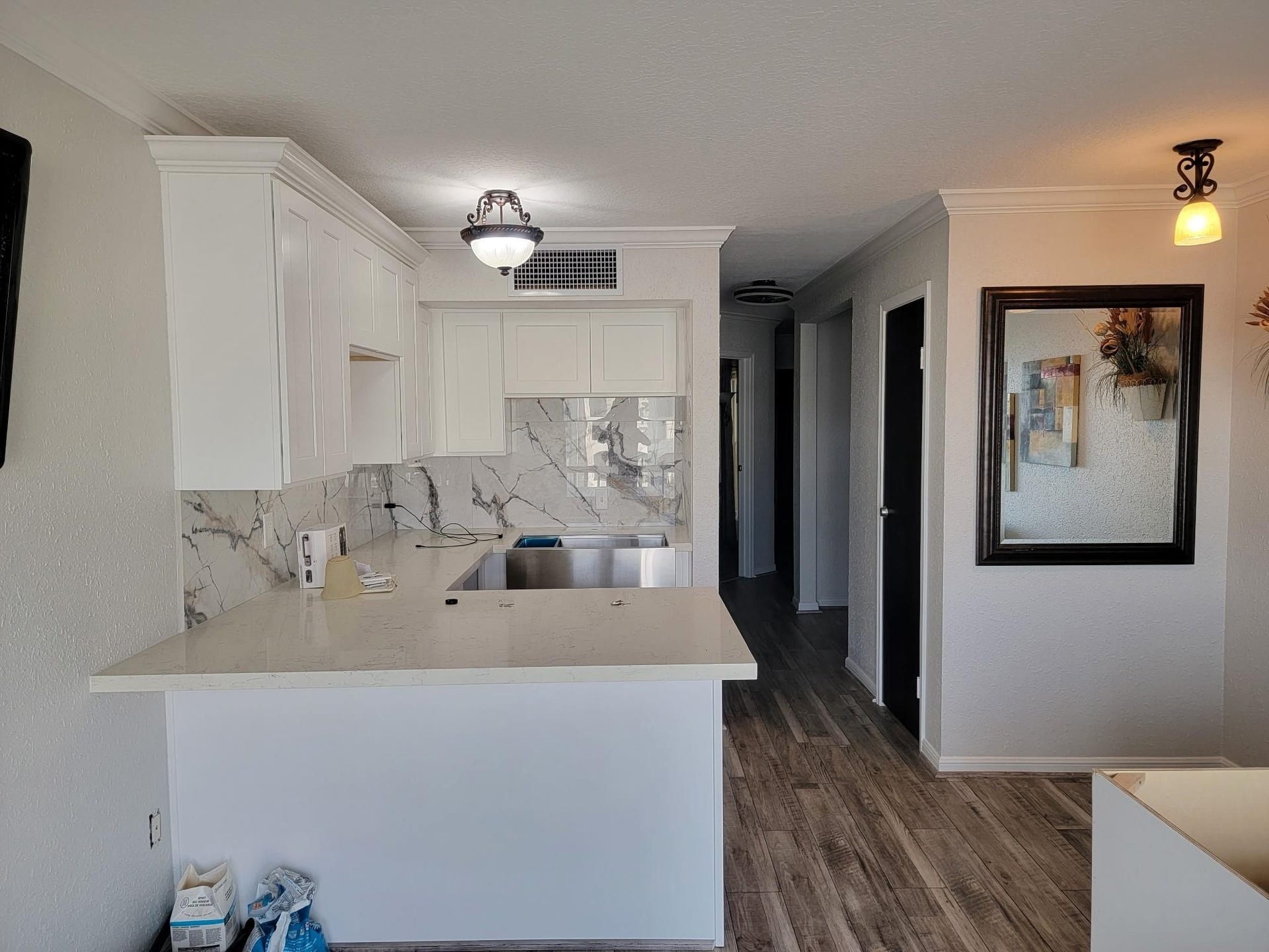 6300 Seawall Boulevard, #3326, Galveston, TX 77551 Kitchen with Breakfast bar