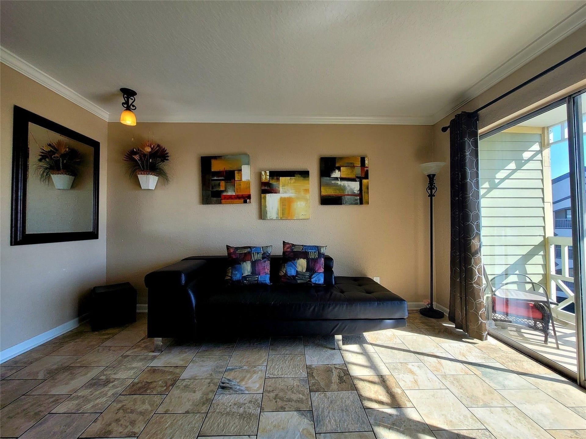 6300 Seawall Boulevard, #3326, Galveston, TX 77551 Large living room with luxury vinyl plank flooring