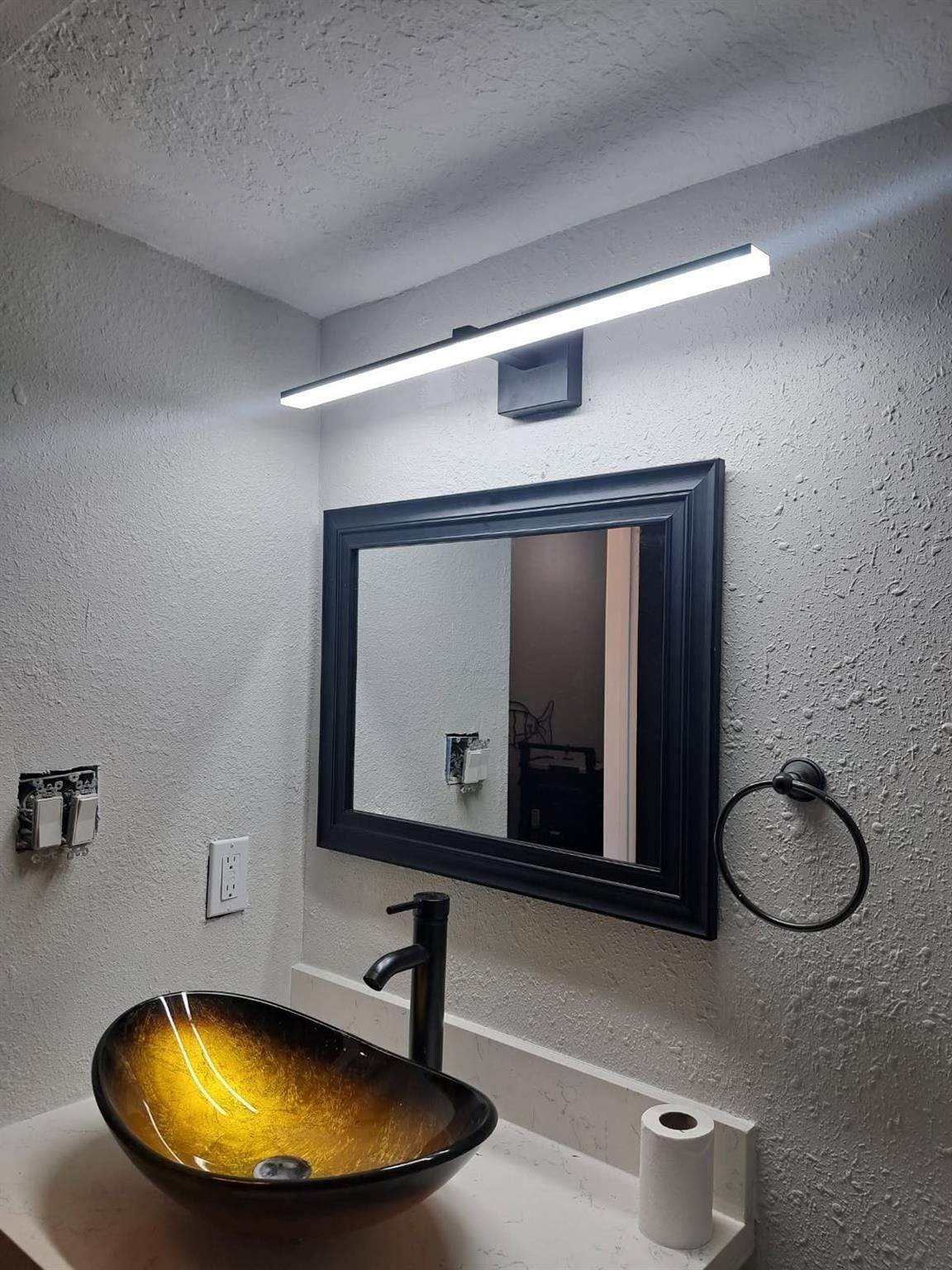 6300 Seawall Boulevard, #3326, Galveston, TX 77551 Updated bath with glass bowl sink and new vanity with updated light fixture