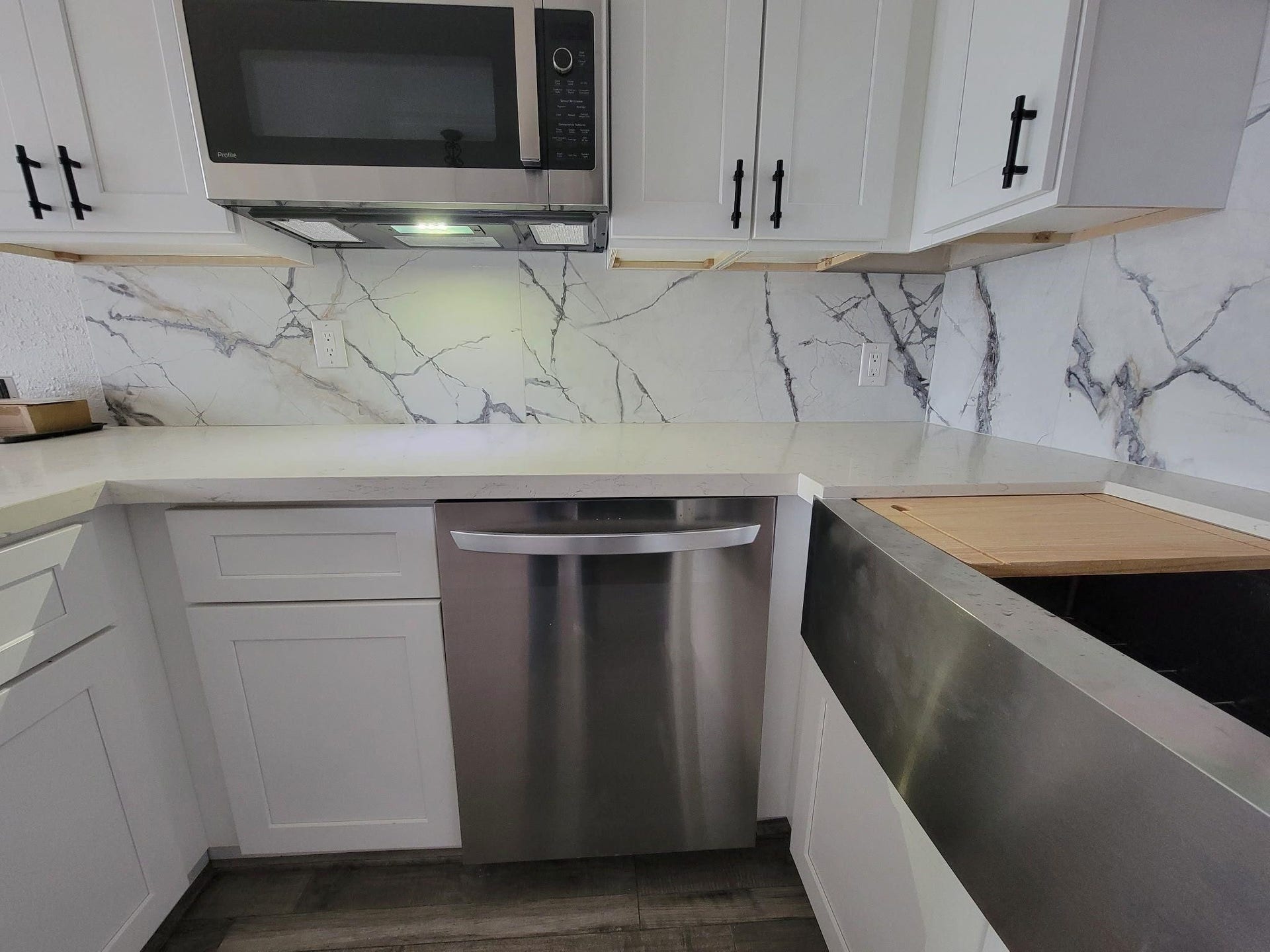 6300 Seawall Boulevard, #3326, Galveston, TX 77551 Fantastic kitchen recently remodeled