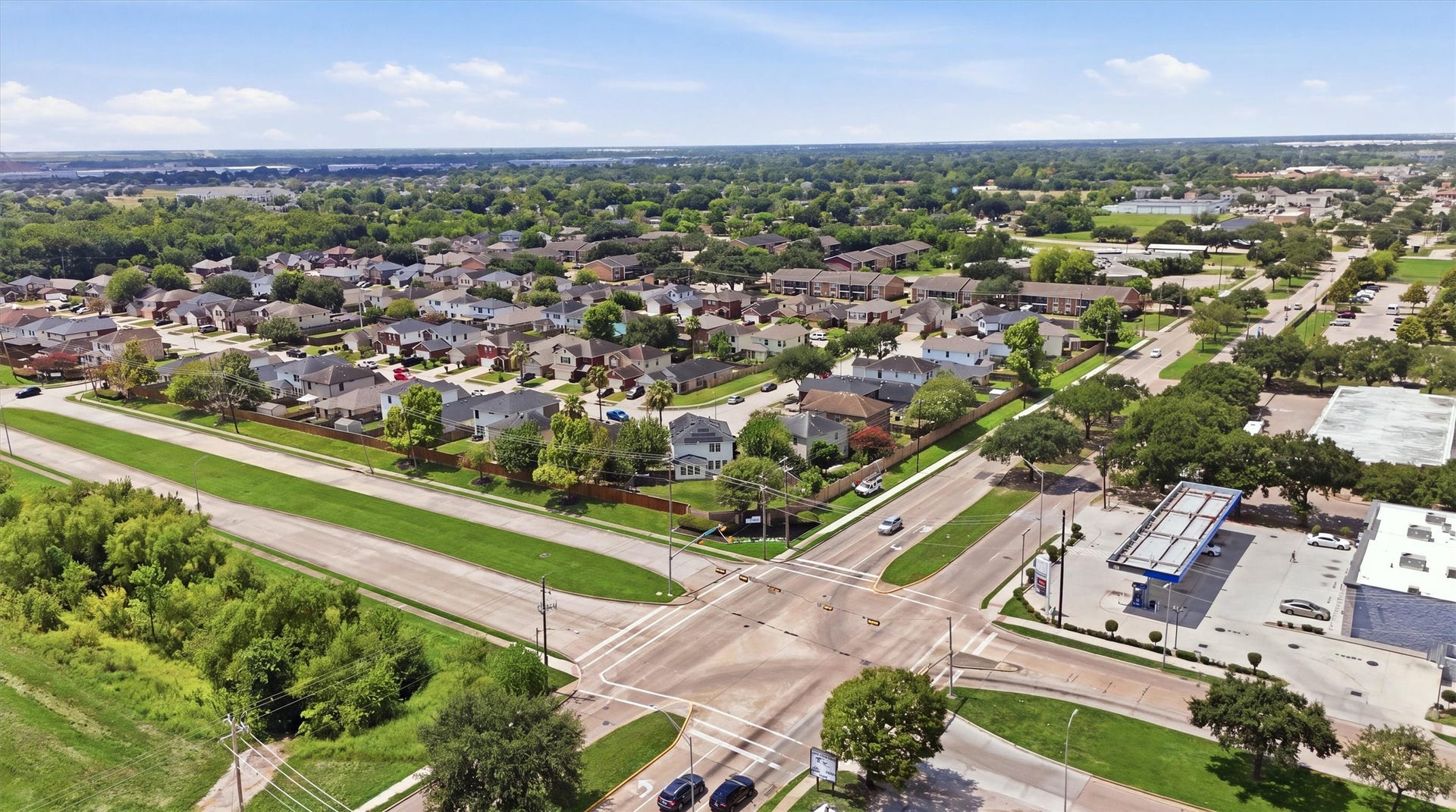 3602 Twisted Brook Drive, Houston, TX 77053 3602 Twisted Brook Drive, Houston, TX 77053