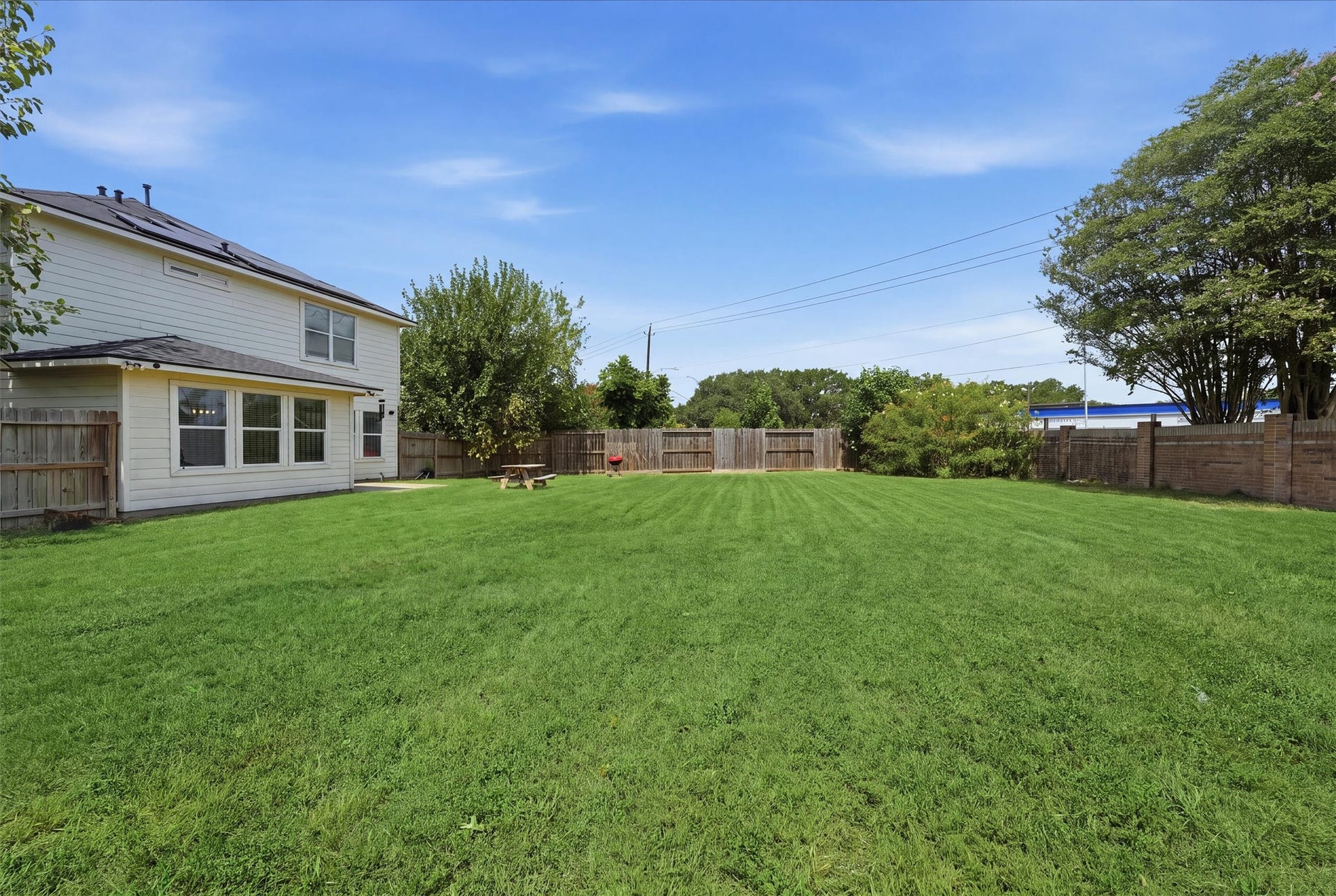 3602 Twisted Brook Drive, Houston, TX 77053 3602 Twisted Brook Drive, Houston, TX 77053