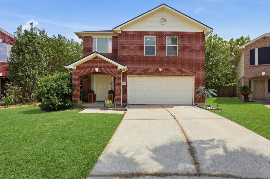 Property photo for 3602 Twisted Brook Drive, Houston, TX