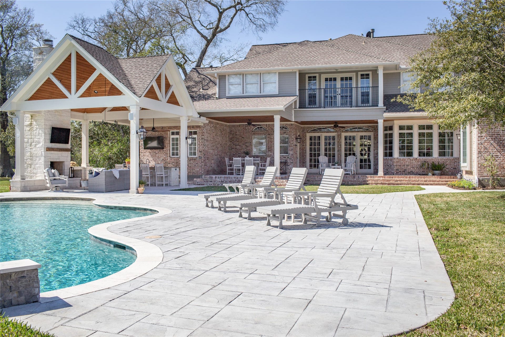 21110 Frey Lane, Tomball, TX 77377 21110 Frey Lane, Tomball, TX 77377