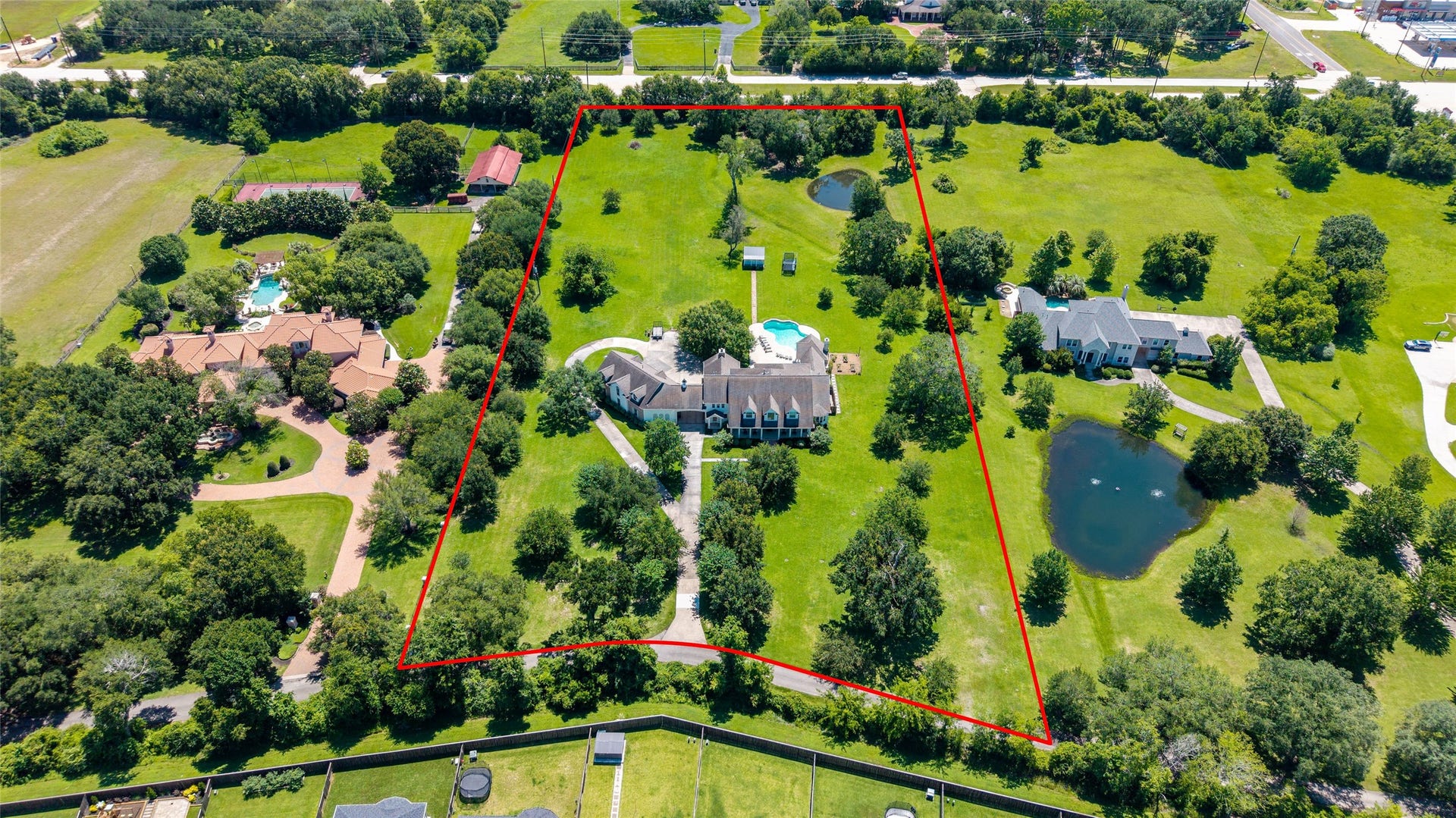 21110 Frey Lane, Tomball, TX 77377 21110 Frey Lane, Tomball, TX 77377
